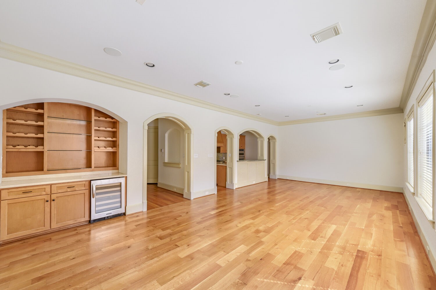 2217 Nantucket Drive Property Photo 7