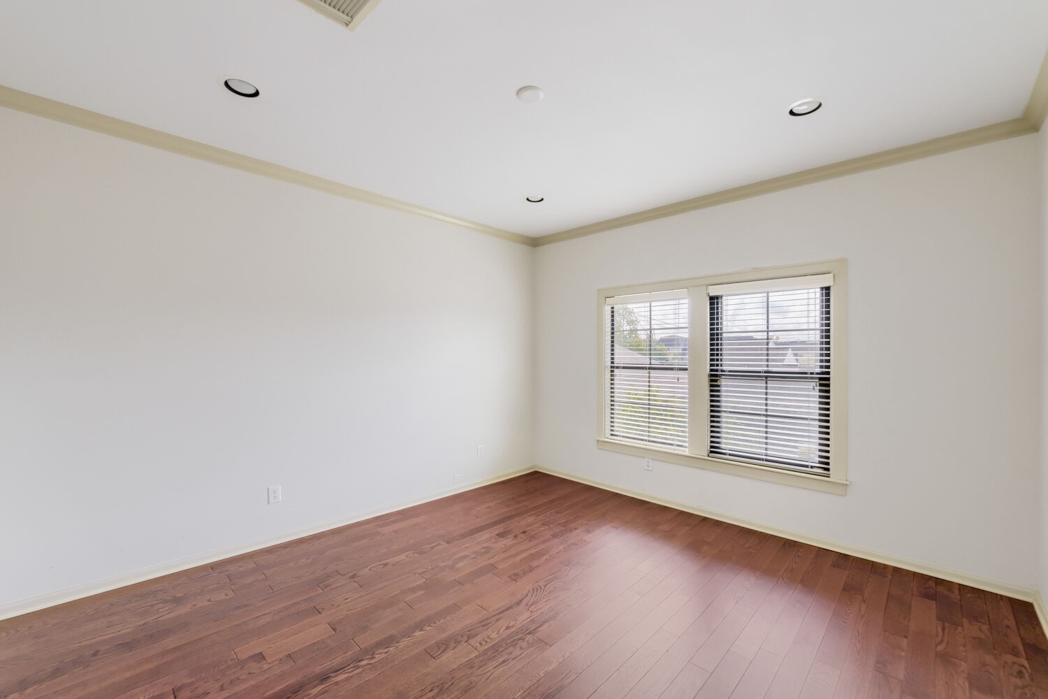 2217 Nantucket Drive Property Photo 23