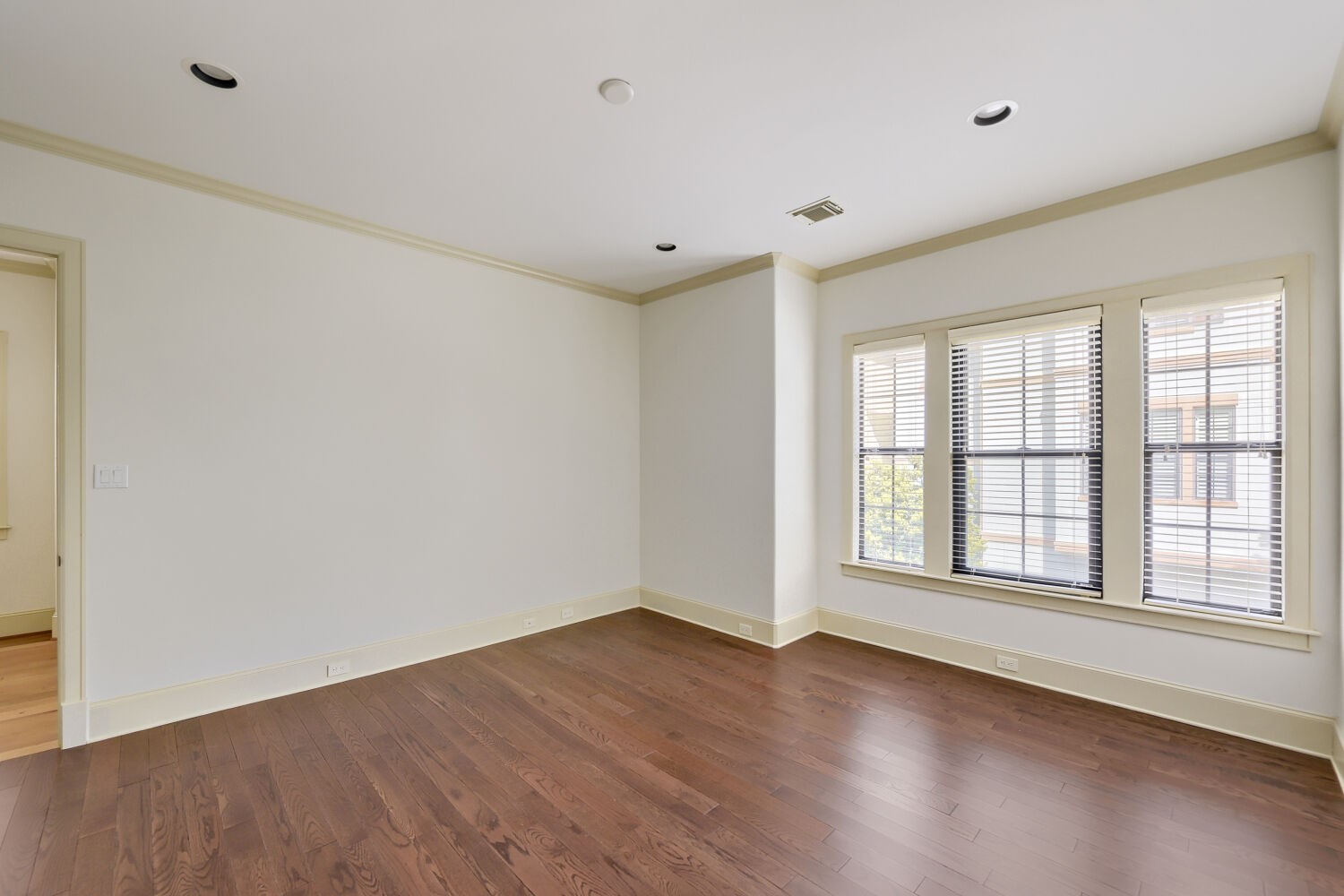 2217 Nantucket Drive Property Photo 25