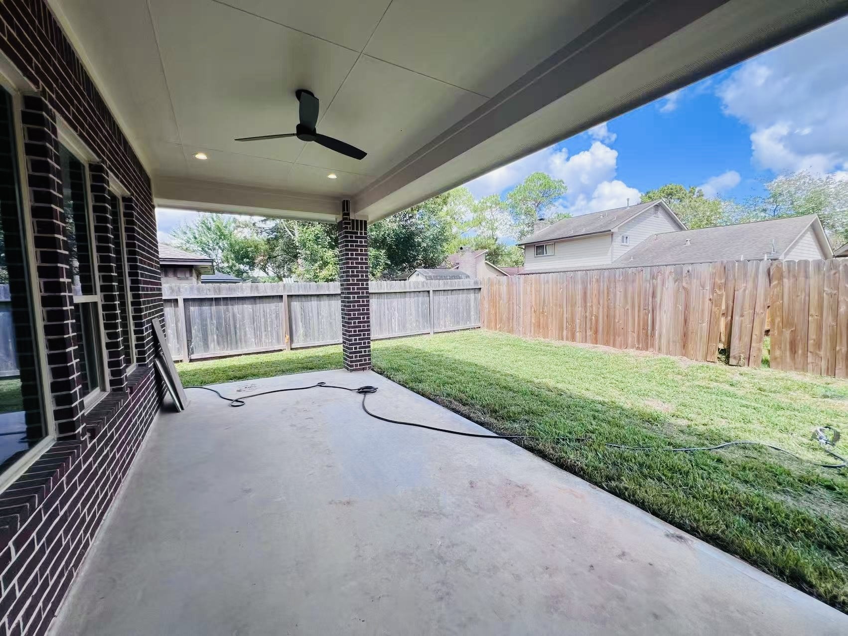 21422 Park Run Drive Property Photo 14