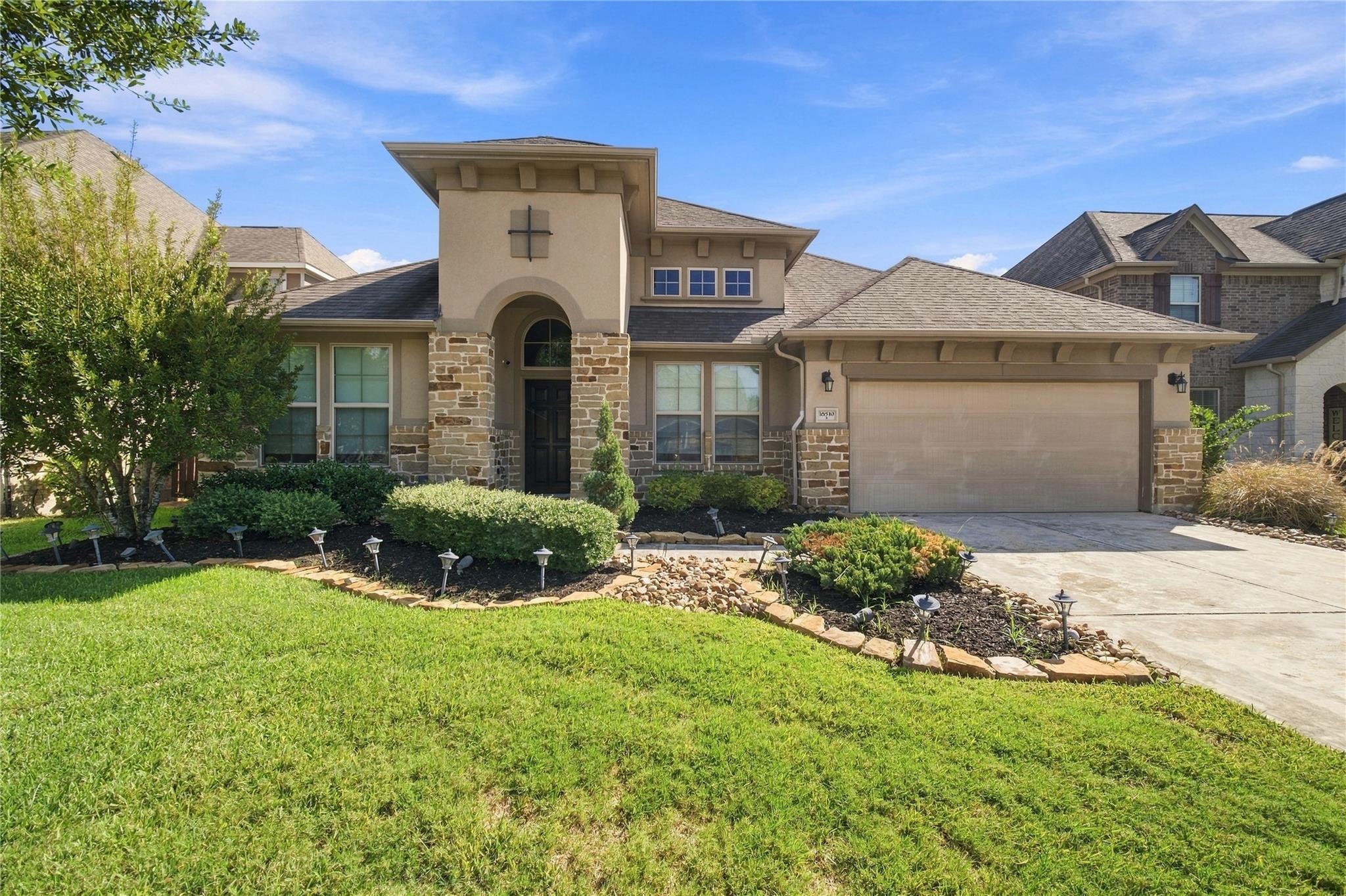 16510 Hamilton Pool Drive Property Photo 1