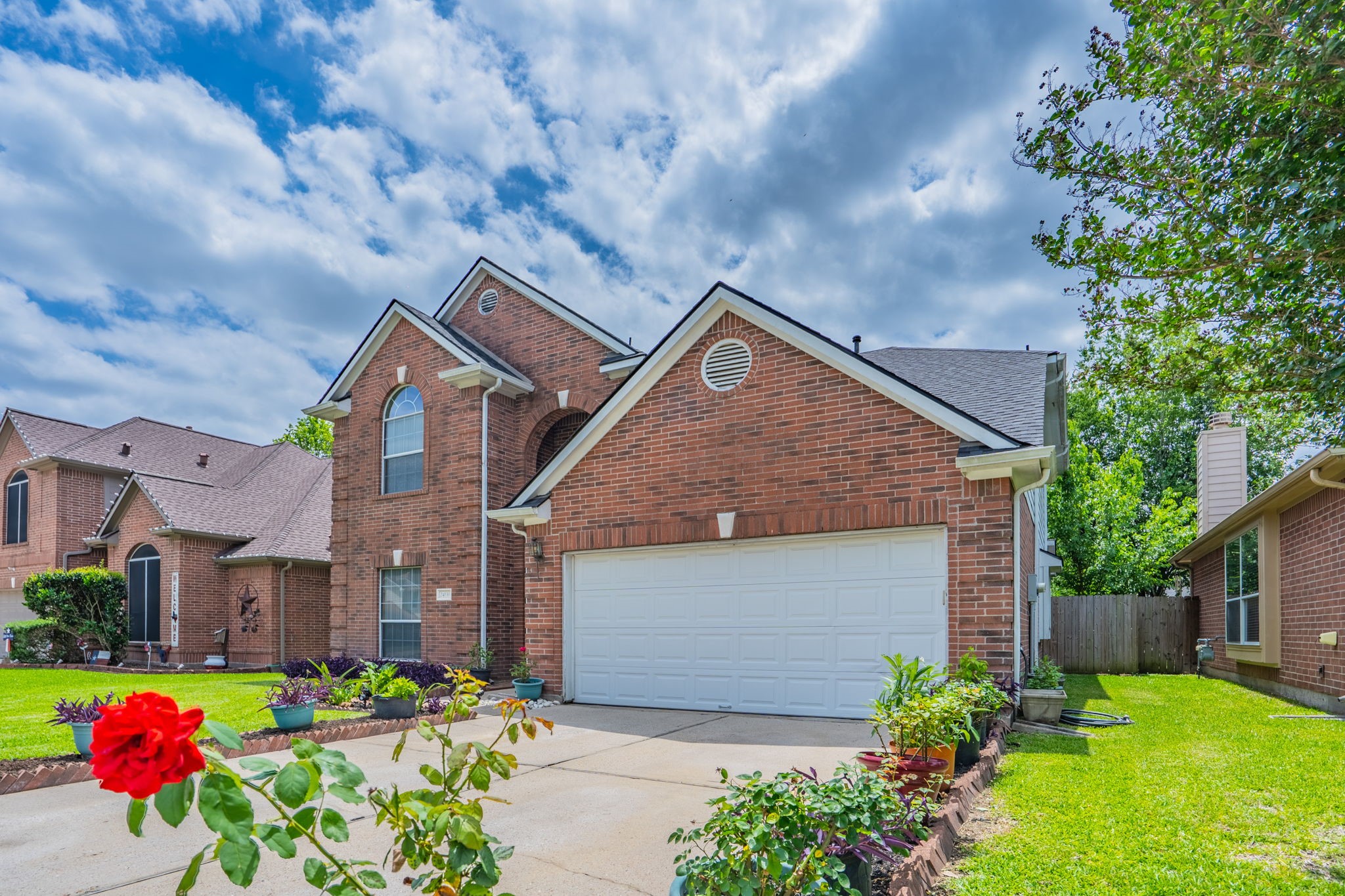 24139 Spring Sunset Drive Property Photo 3