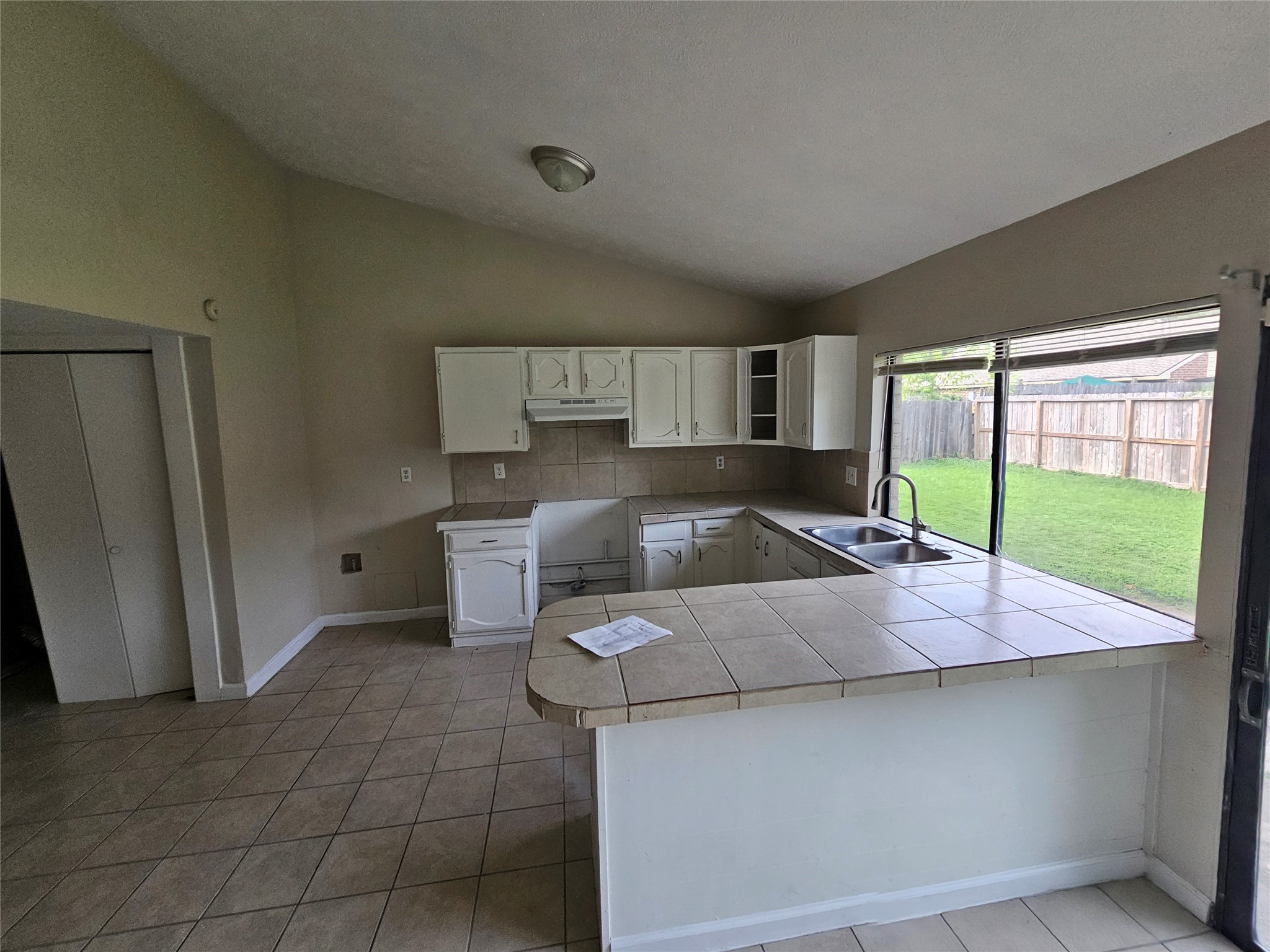 22706 Hawkwood Drive Property Photo 6