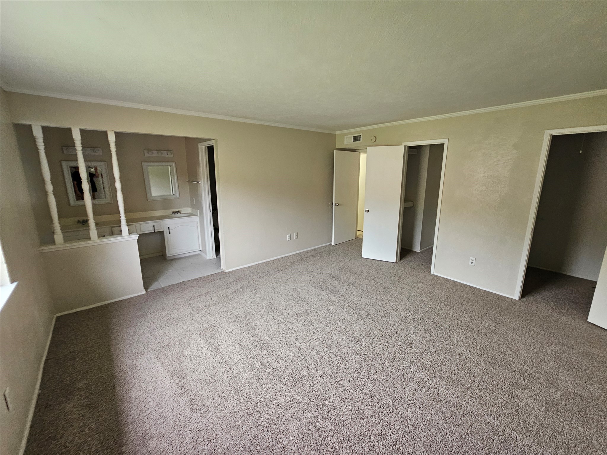22706 Hawkwood Drive Property Photo 15