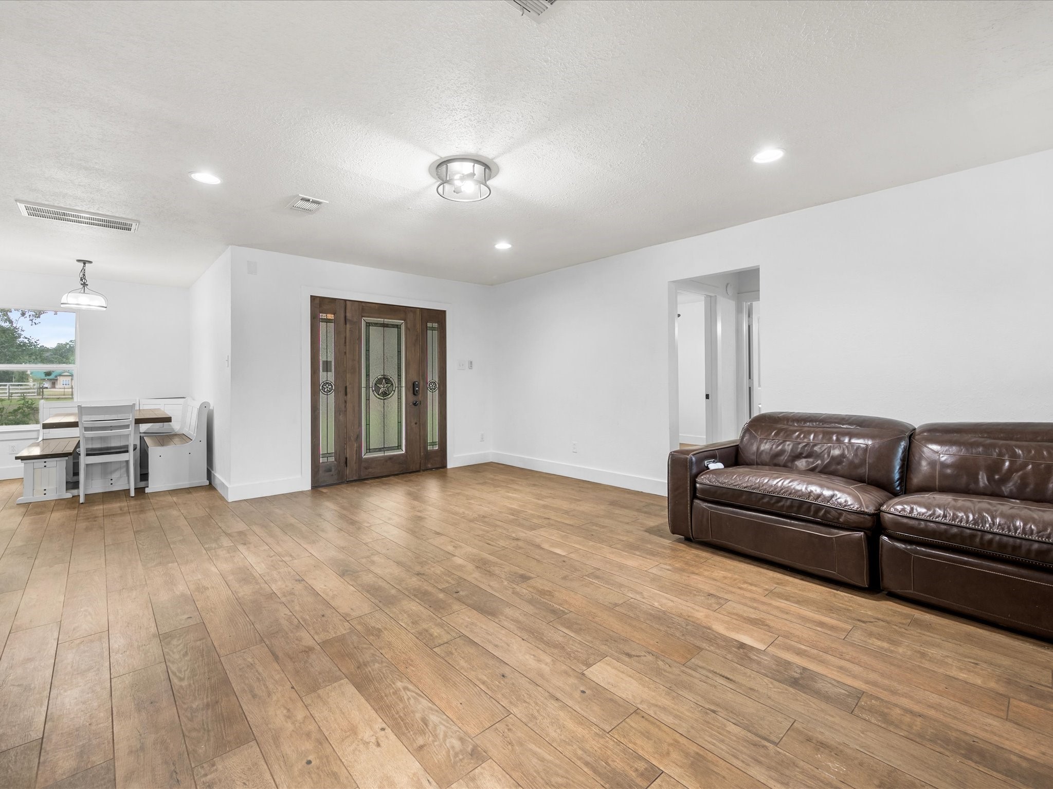 15493 Stoltje Drive Property Photo 15