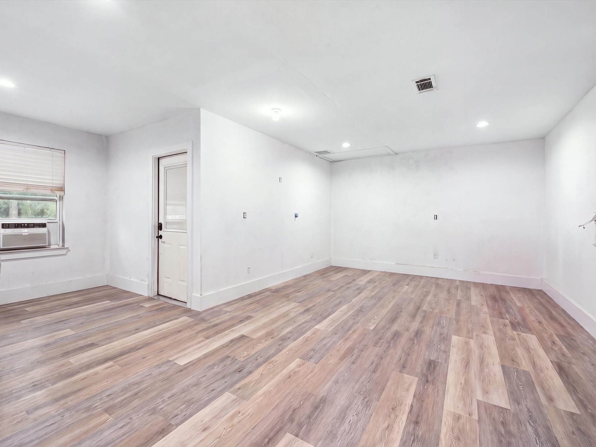15493 Stoltje Drive Property Photo 22