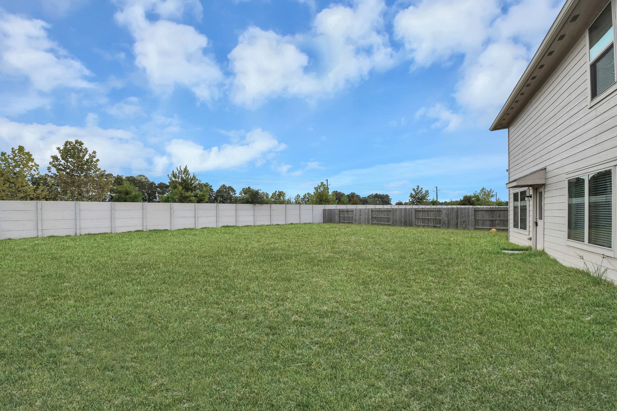 18987 Panzini Dr Property Photo 5