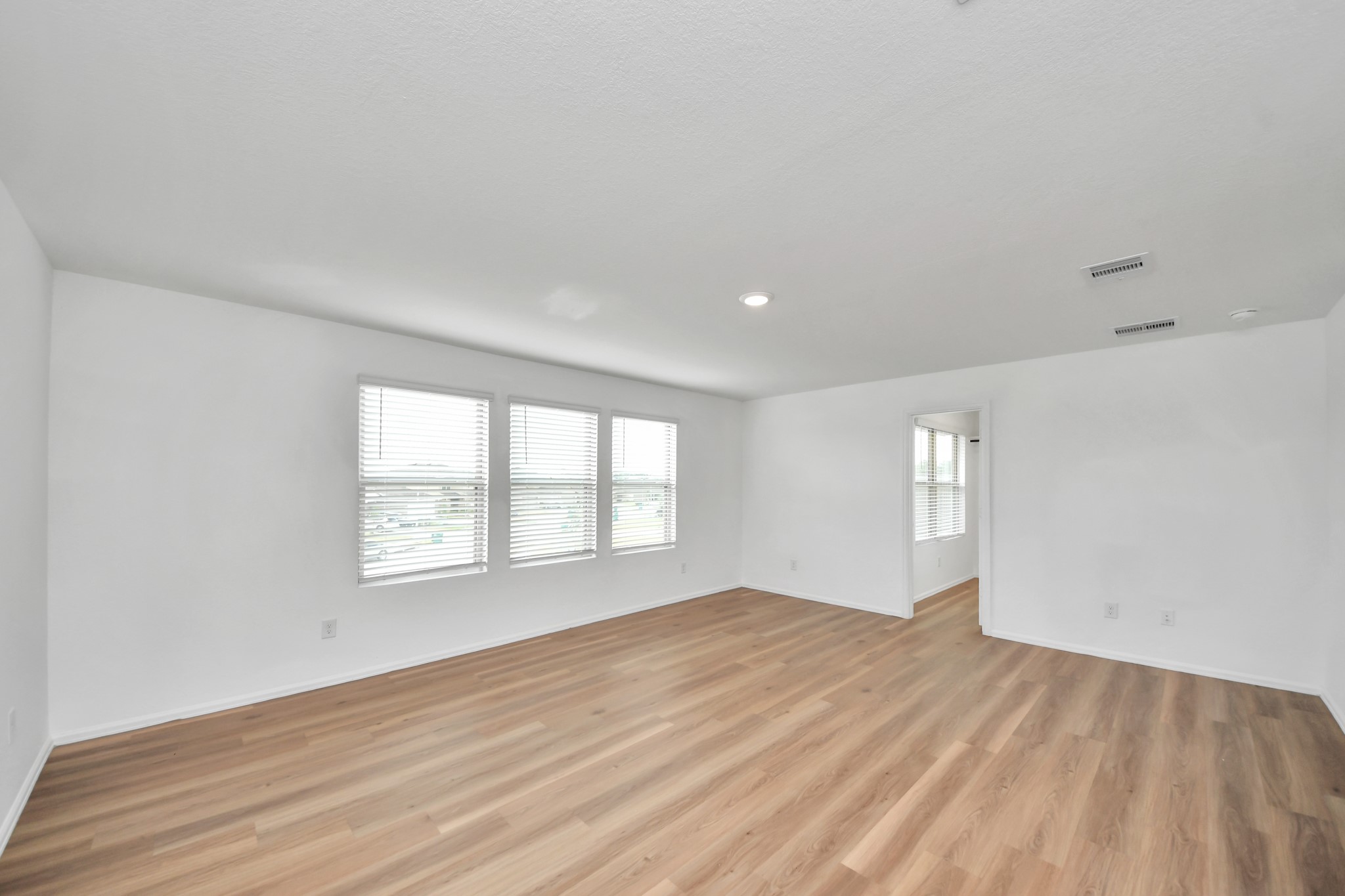 18987 Panzini Dr Property Photo 16