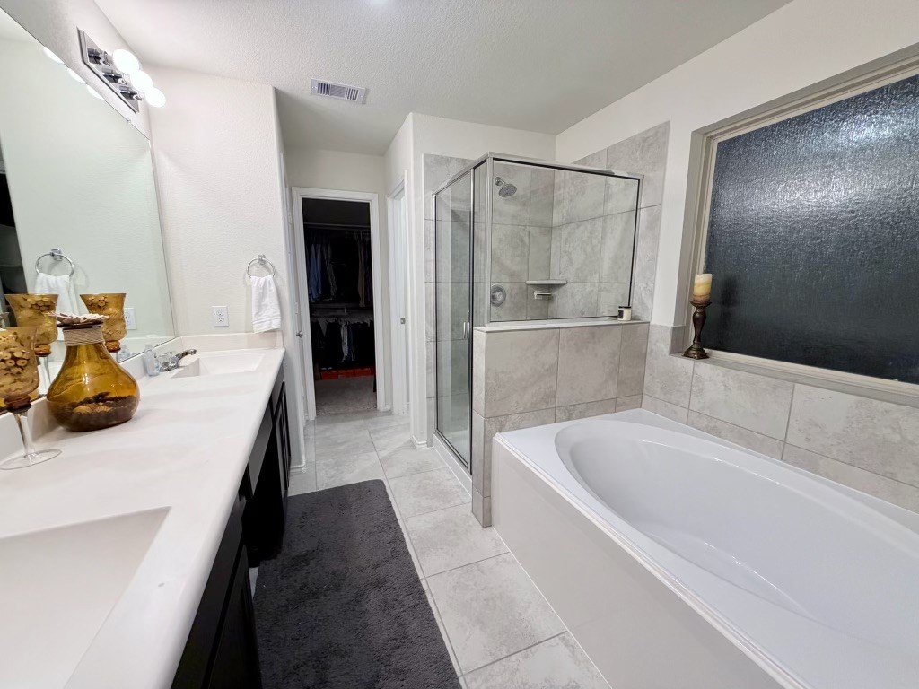 2806 Bretton Woods Drive Property Photo 17