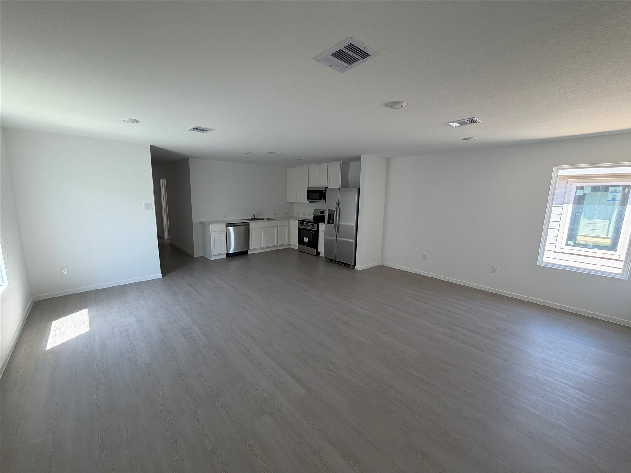 346 Lucia Property Photo 2