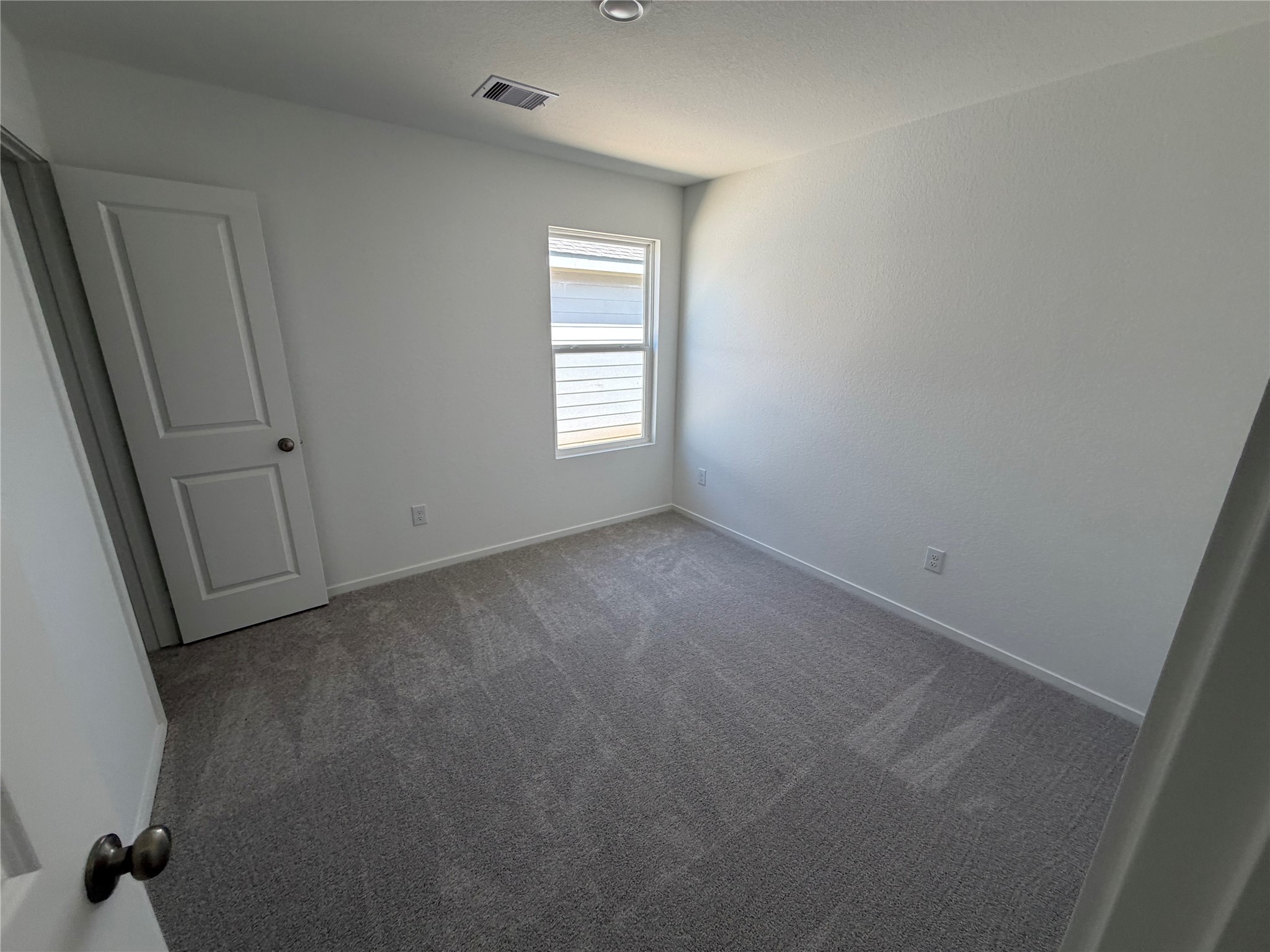 346 Lucia Property Photo 4