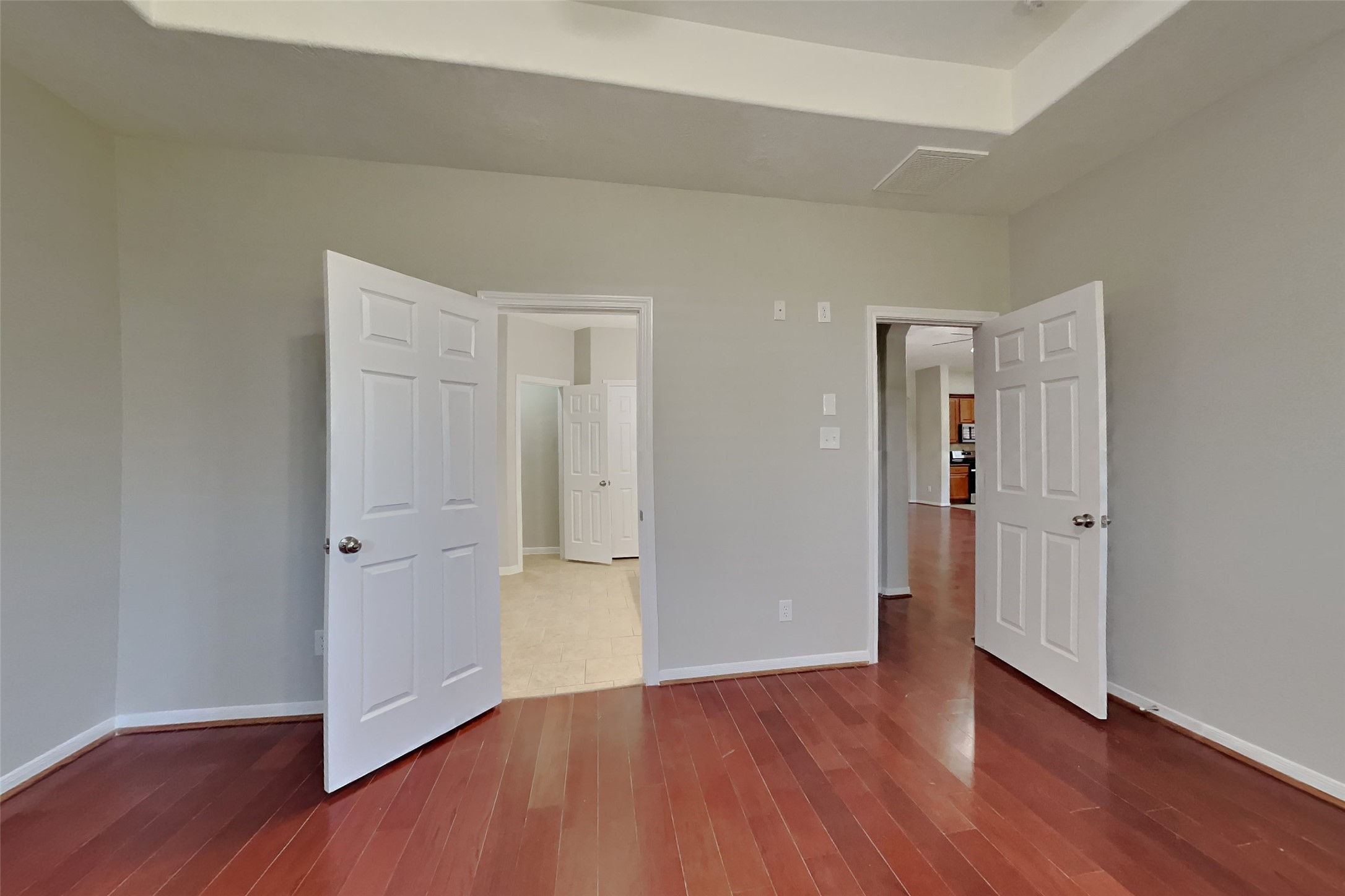 20743 Oakhurst Park Drive Property Photo 9