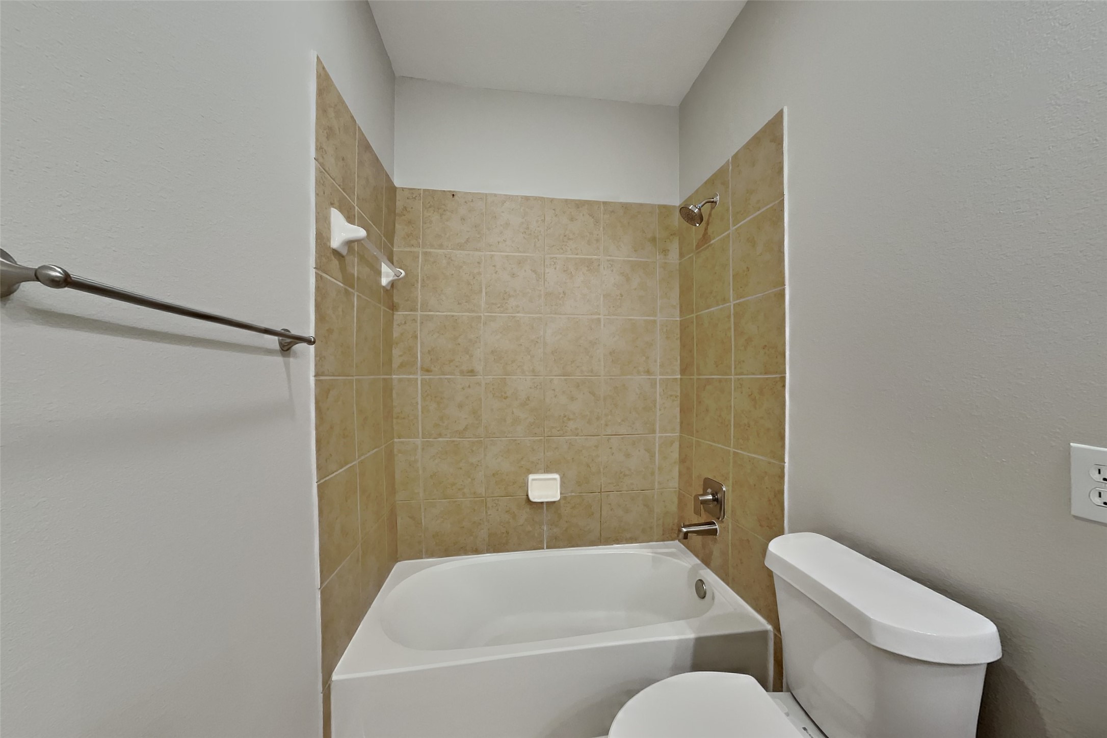 20743 Oakhurst Park Drive Property Photo 19
