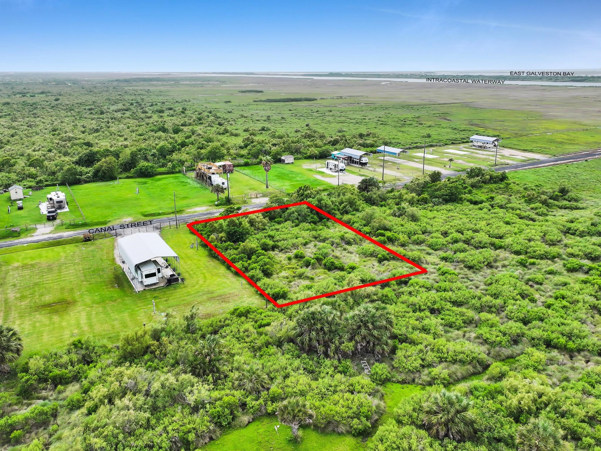 1054 Canal Property Photo 4