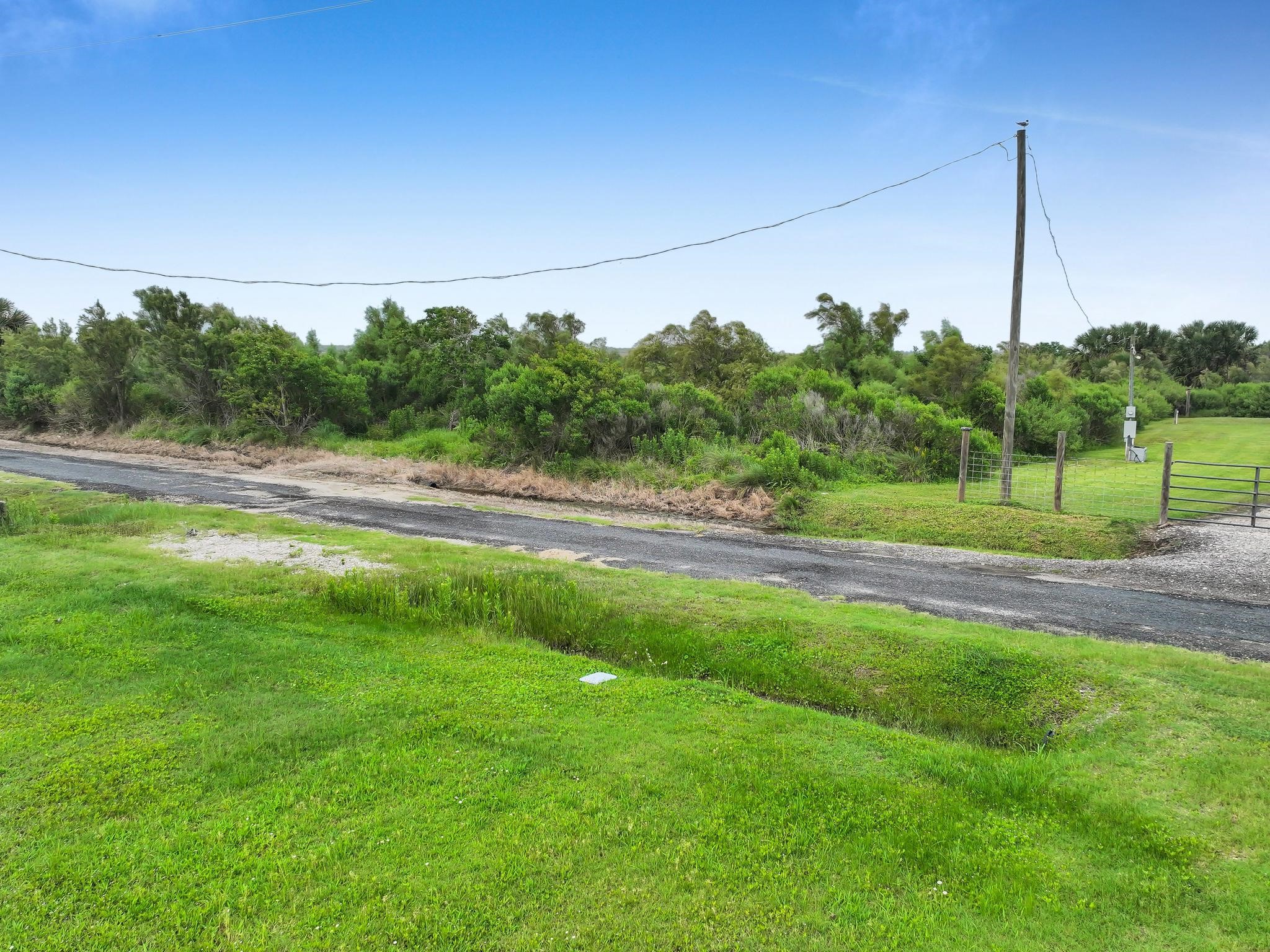 1054 Canal Property Photo 7