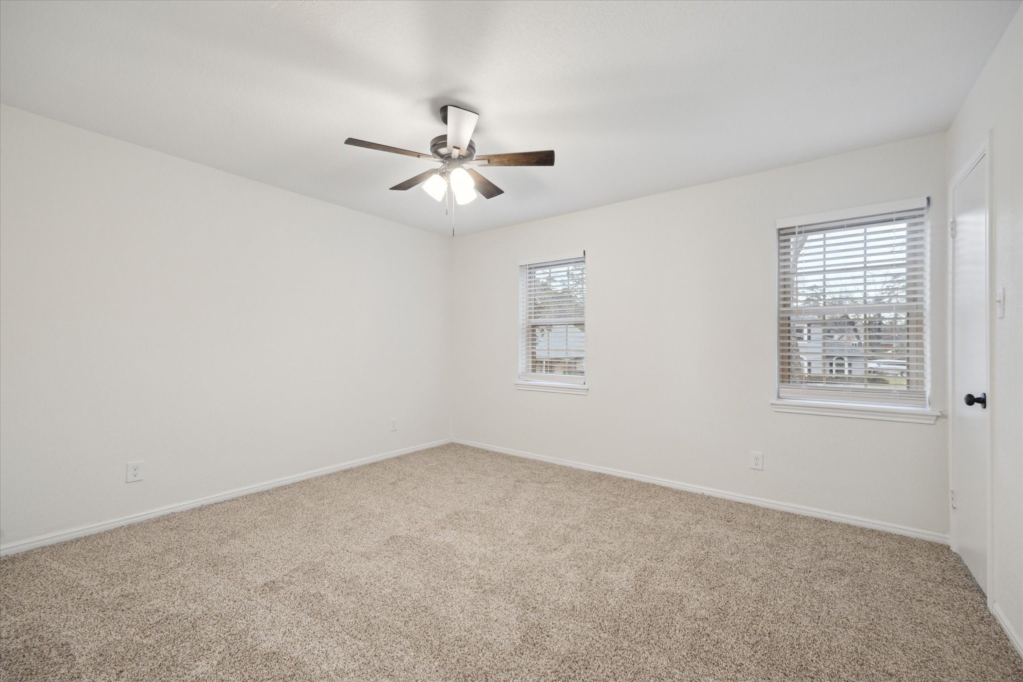 3306 Candlewisp Circle Property Photo 25