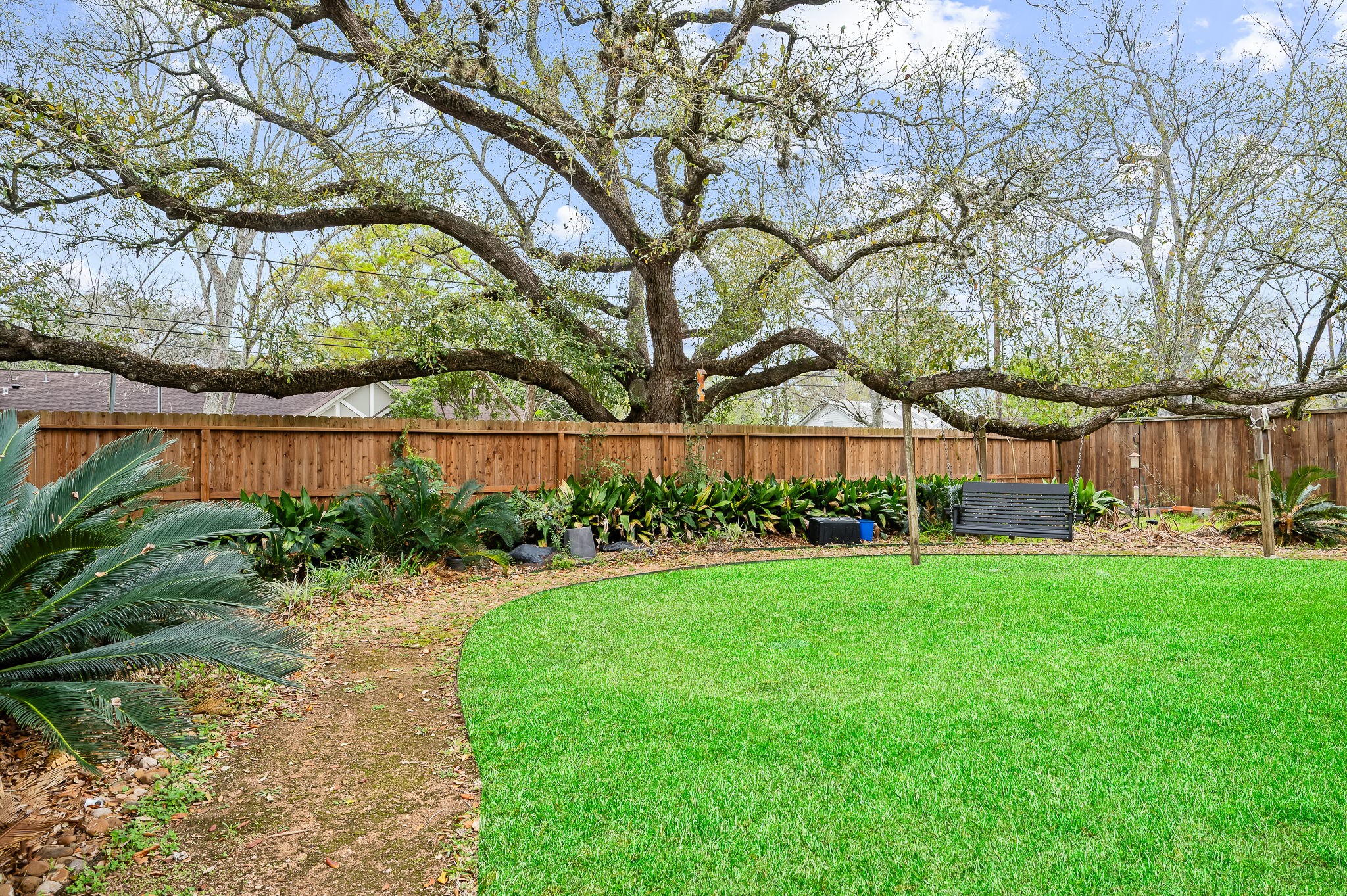 2111 N Galveston Avenue Property Photo 46