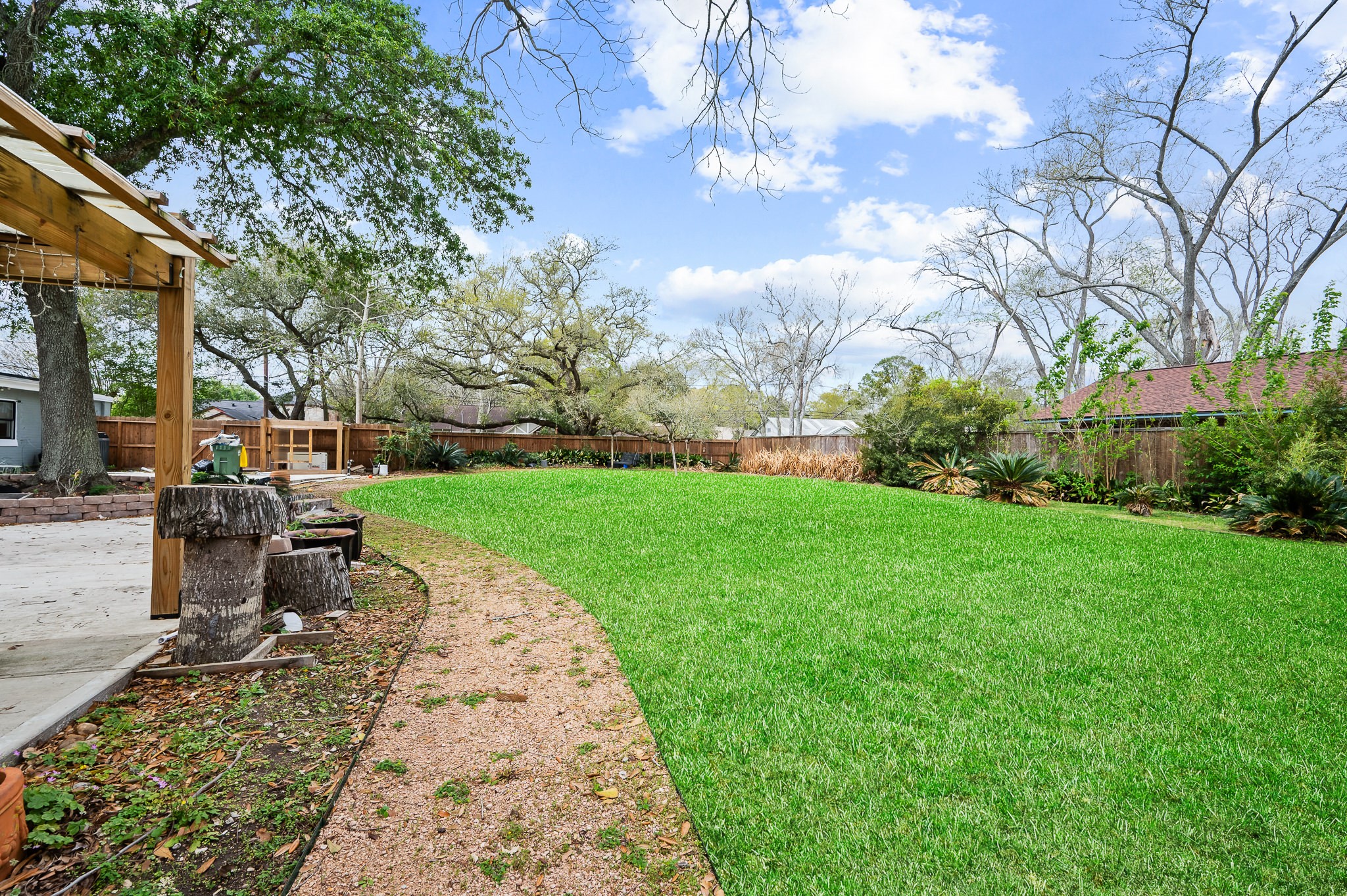 2111 N Galveston Avenue Property Photo 47