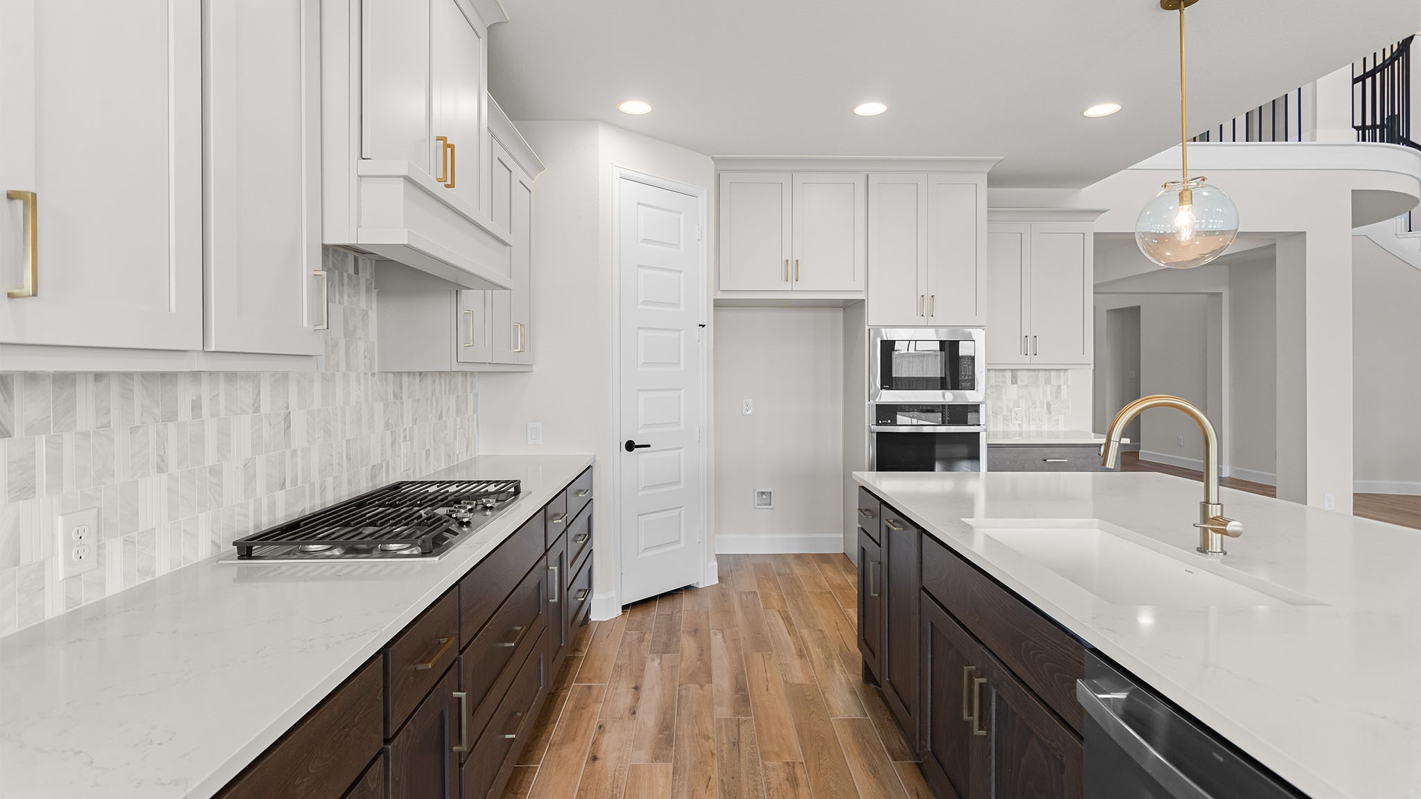 7722 Hundson River Lane Property Photo 4