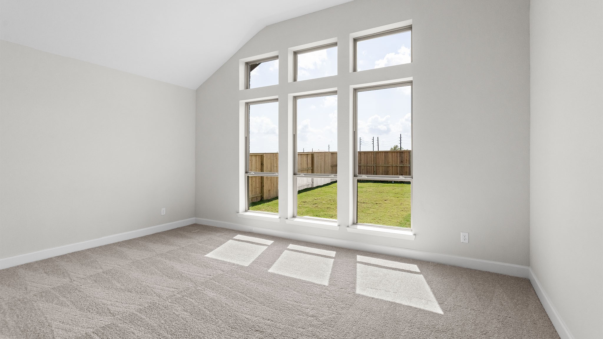 7722 Hundson River Lane Property Photo 9