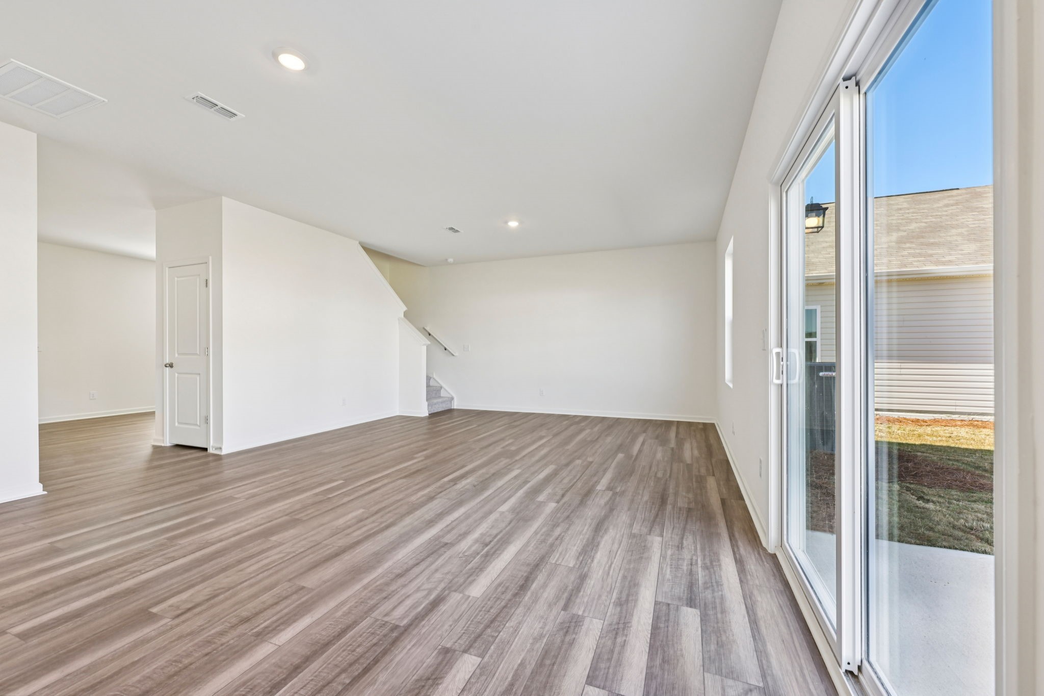 7513 Beechmoor Road Property Photo 6