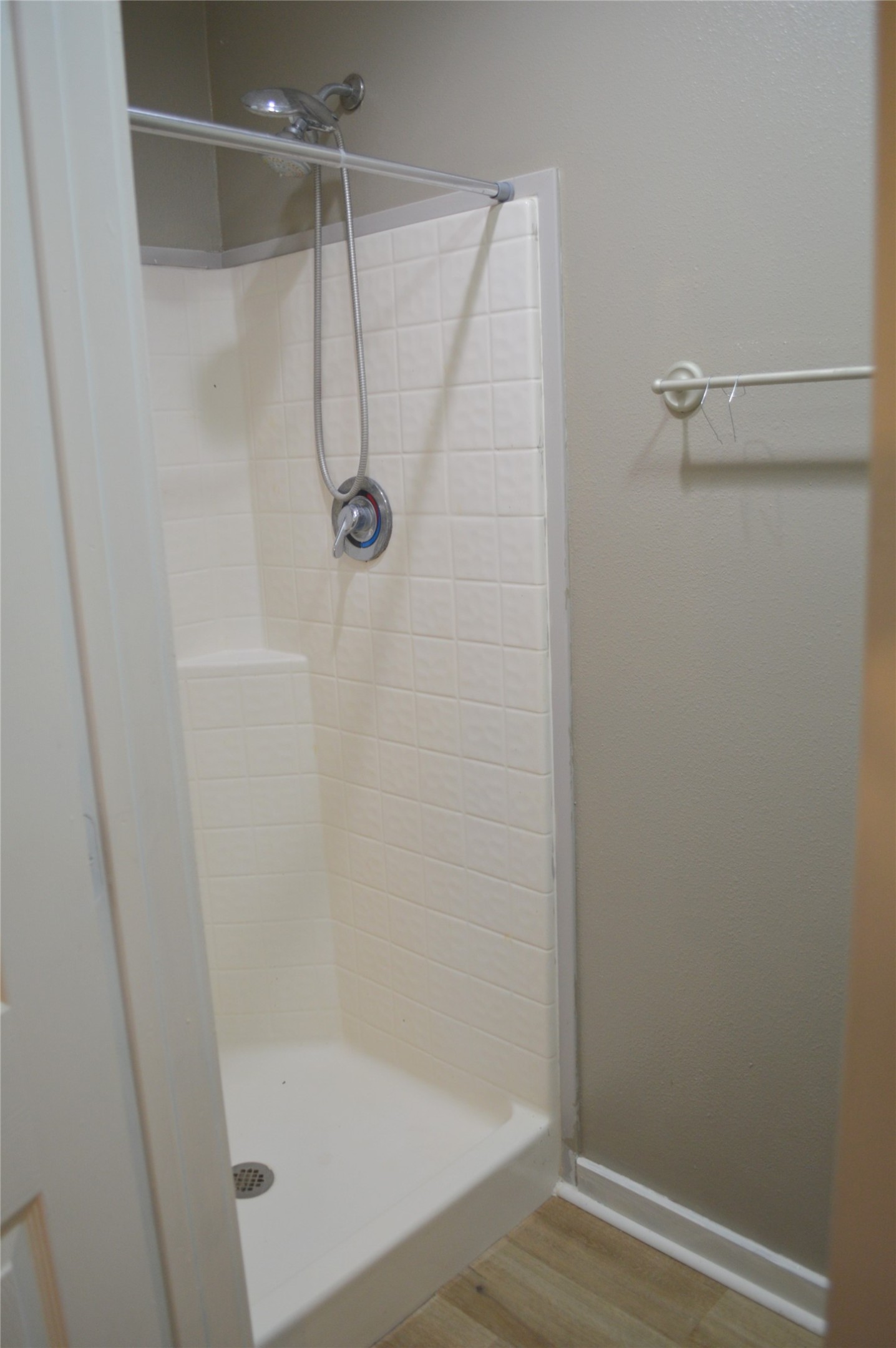 25321 Bluff View Court Property Photo 8