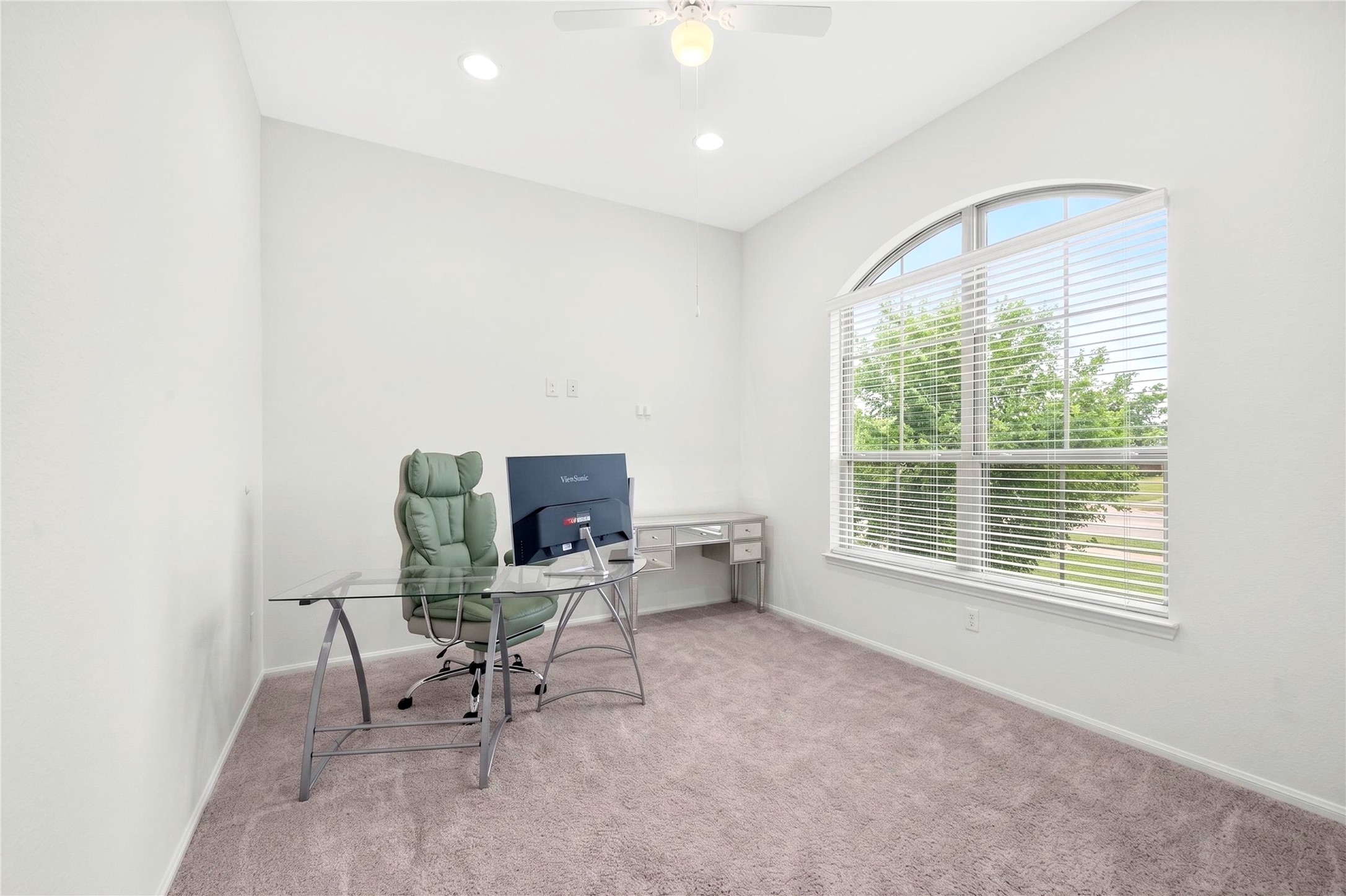 1402 Hudgins Pass Property Photo 26