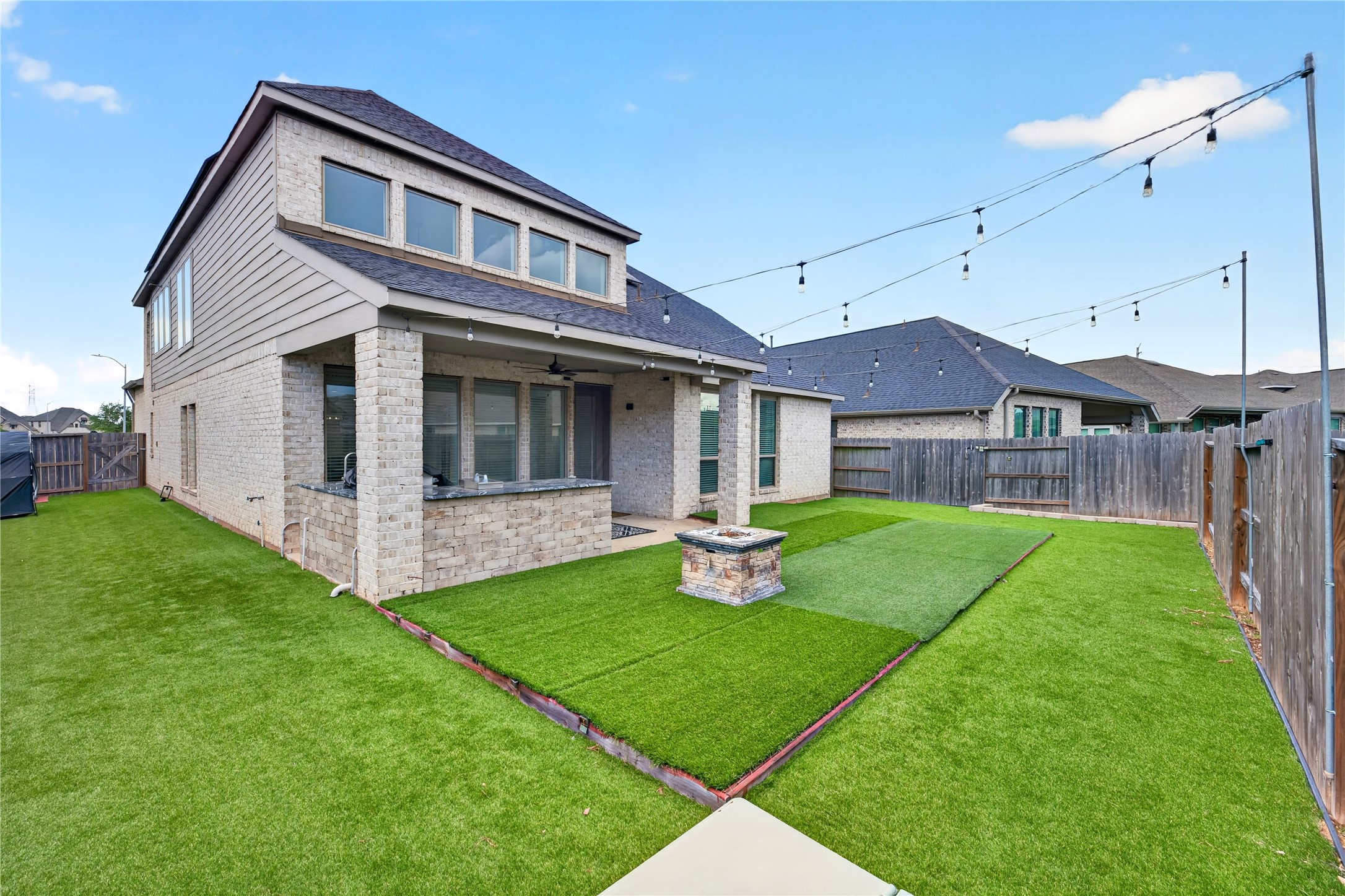 1402 Hudgins Pass Property Photo 44