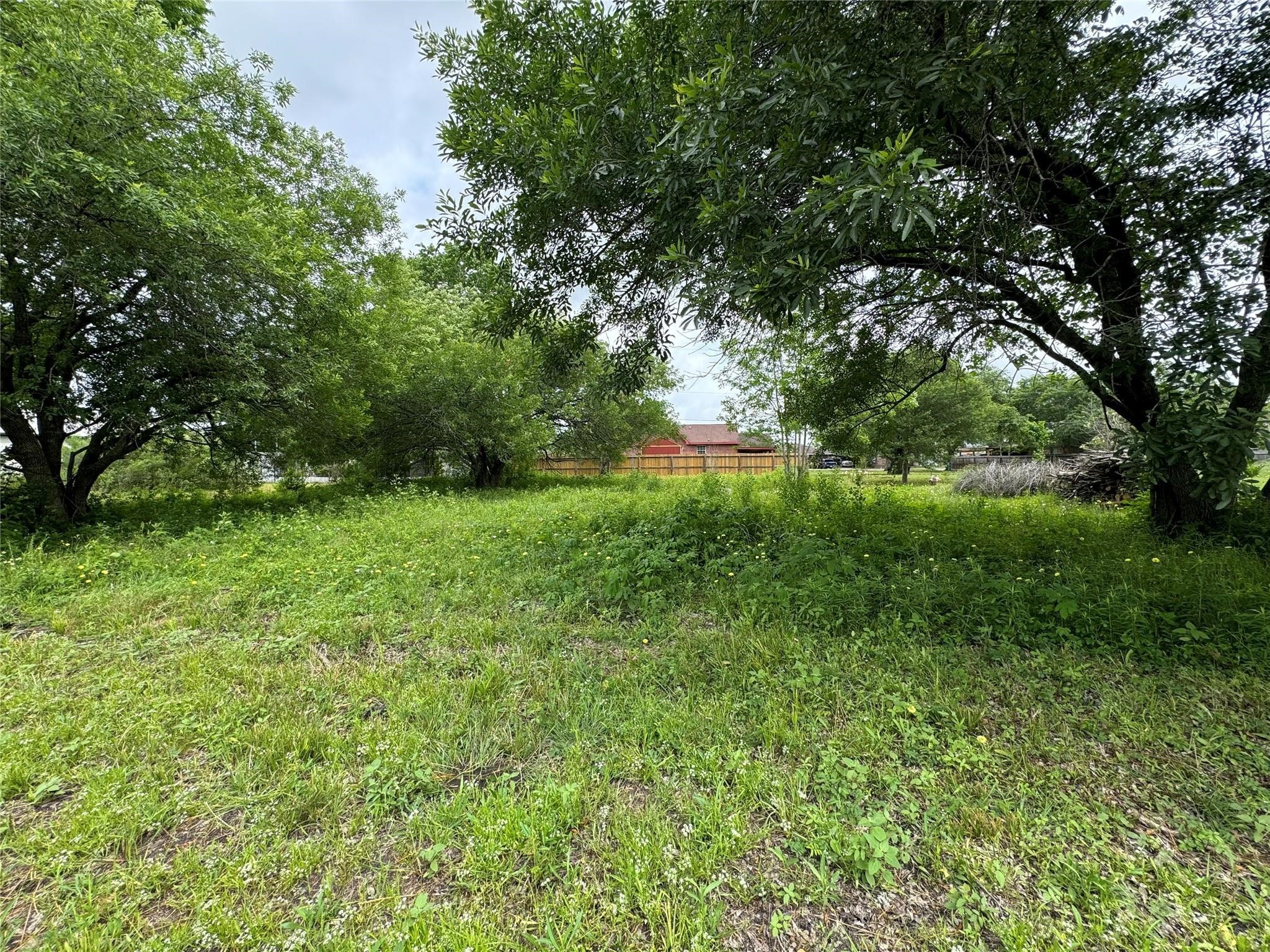 211 Rice Avenue Property Photo 1