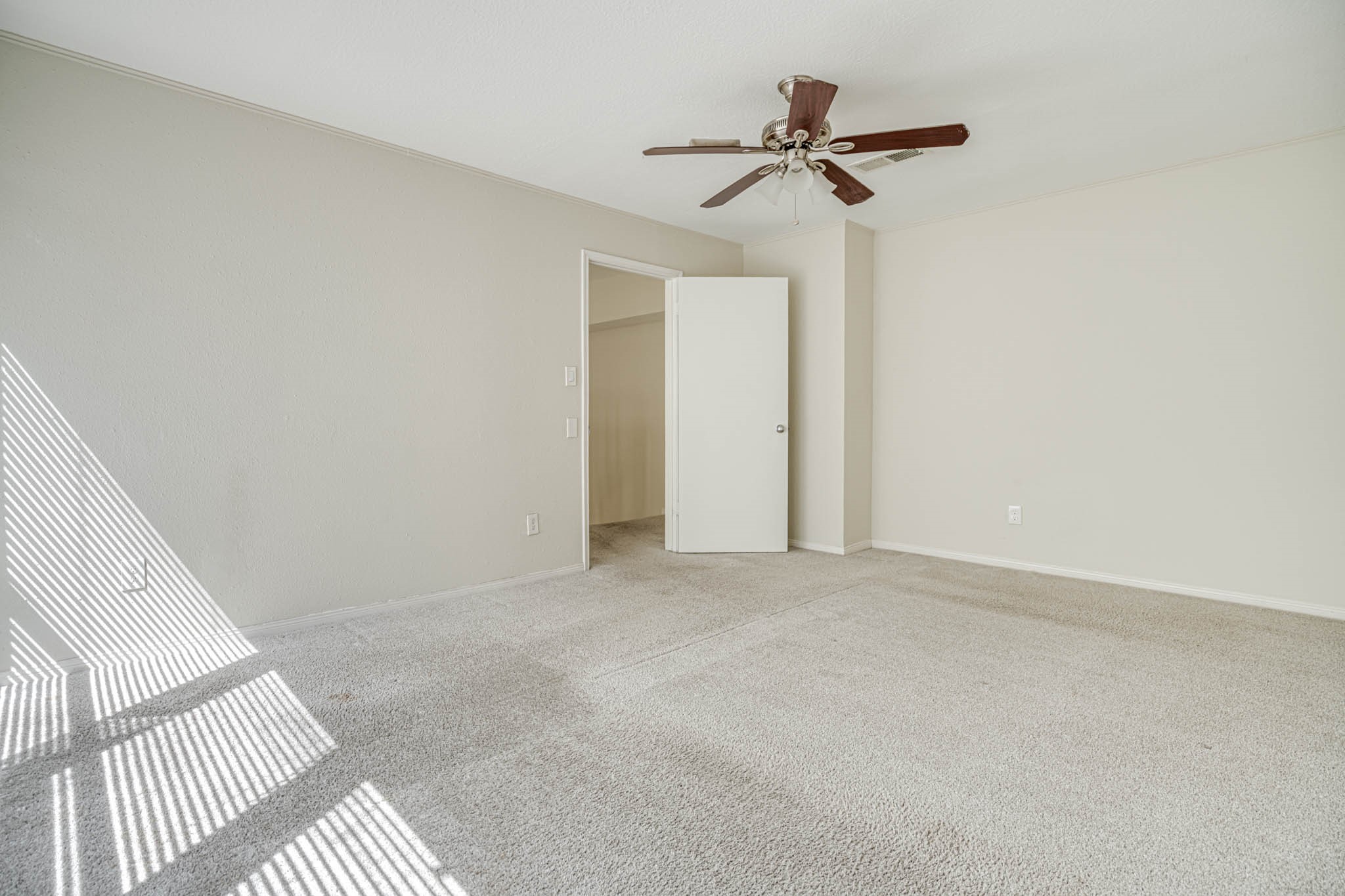 800 Country Place Drive 1301 Property Photo 29