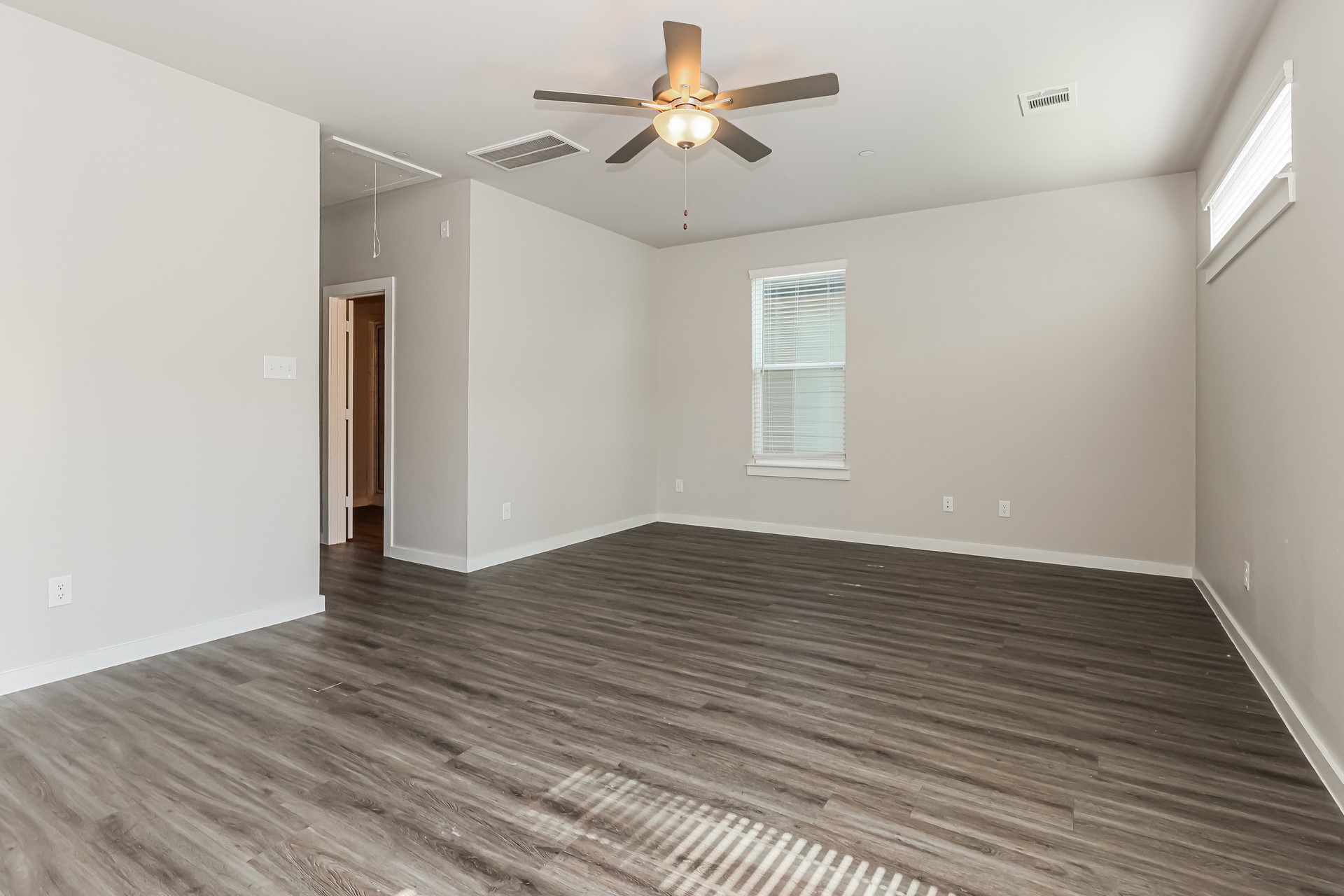 18322 W Centro Circle Property Photo 5