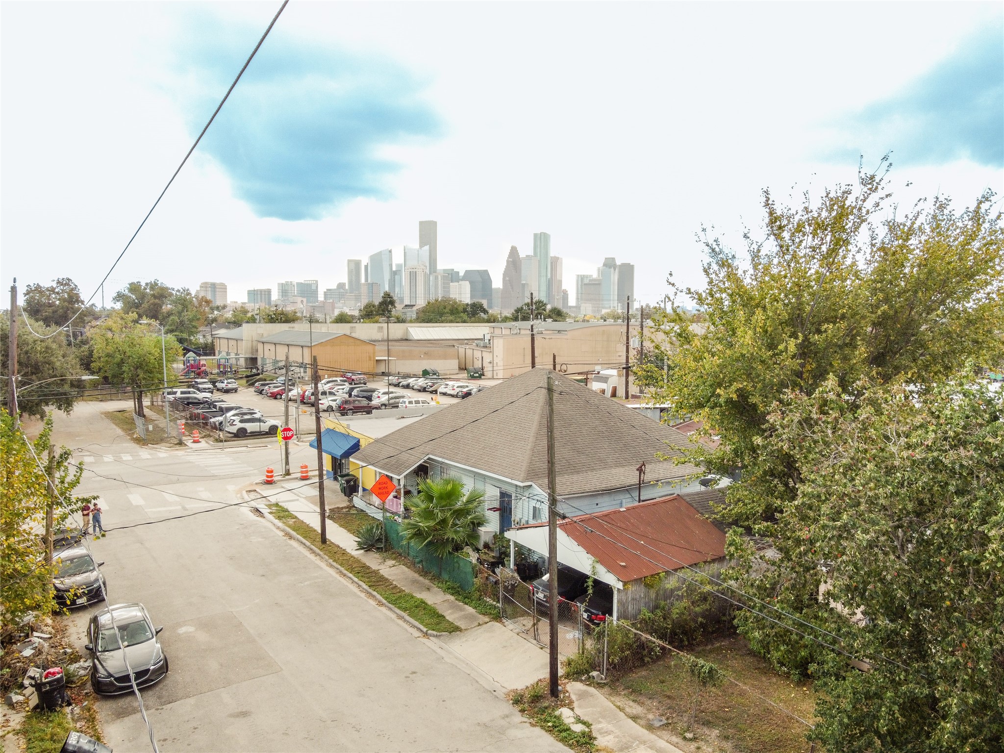 2303 Chestnut Street A Property Photo 6