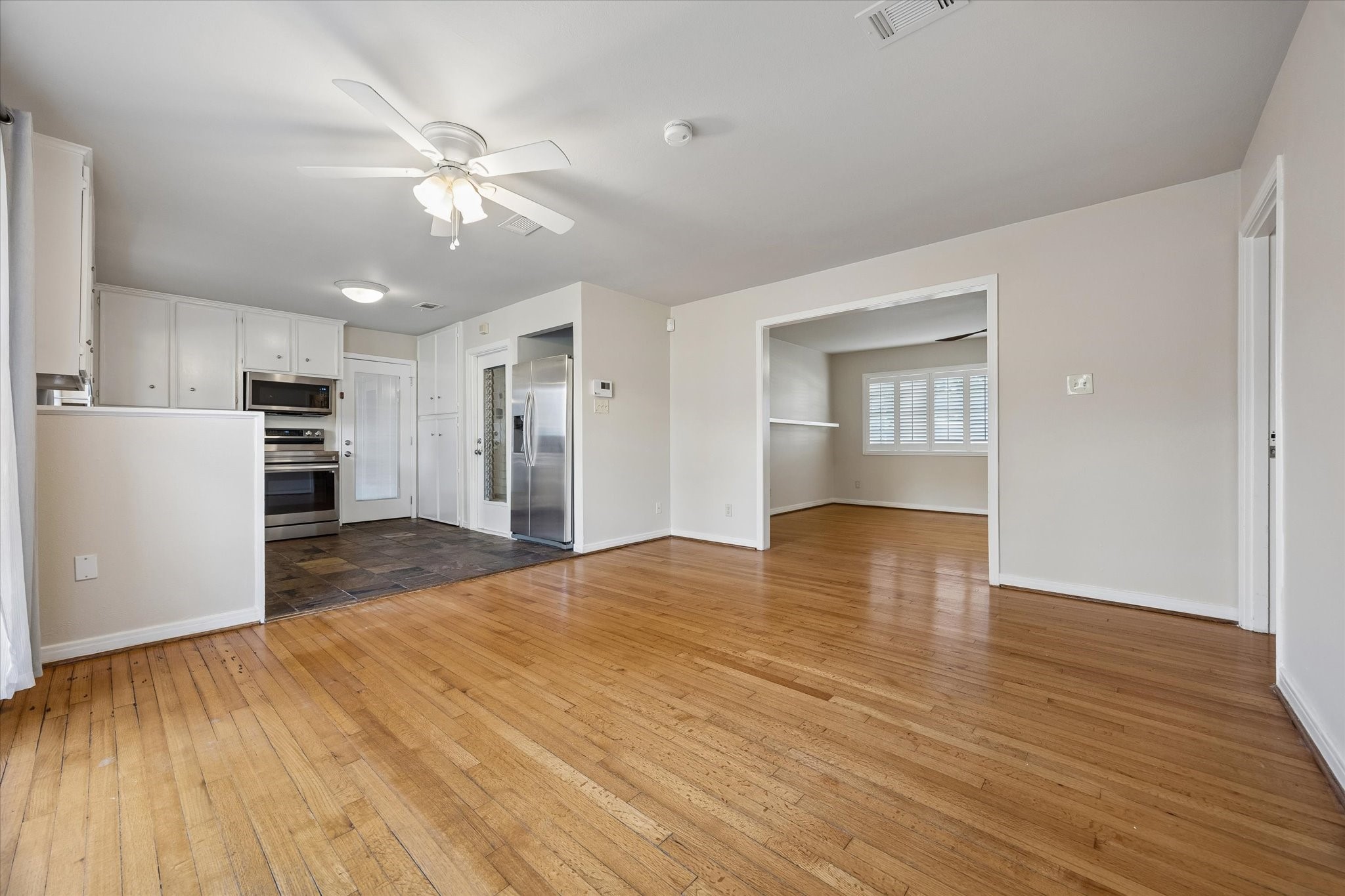 5305 Judalon Lane Property Photo 2