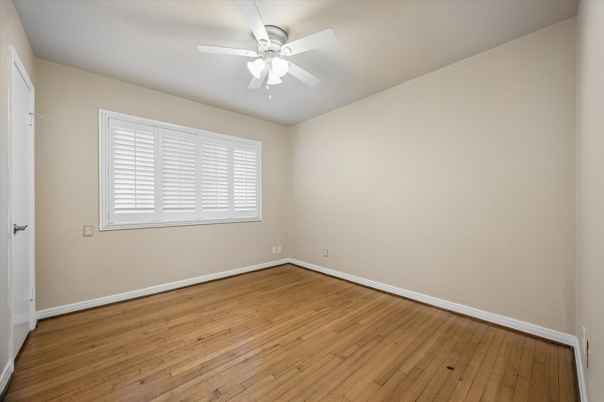 5305 Judalon Lane Property Photo 7