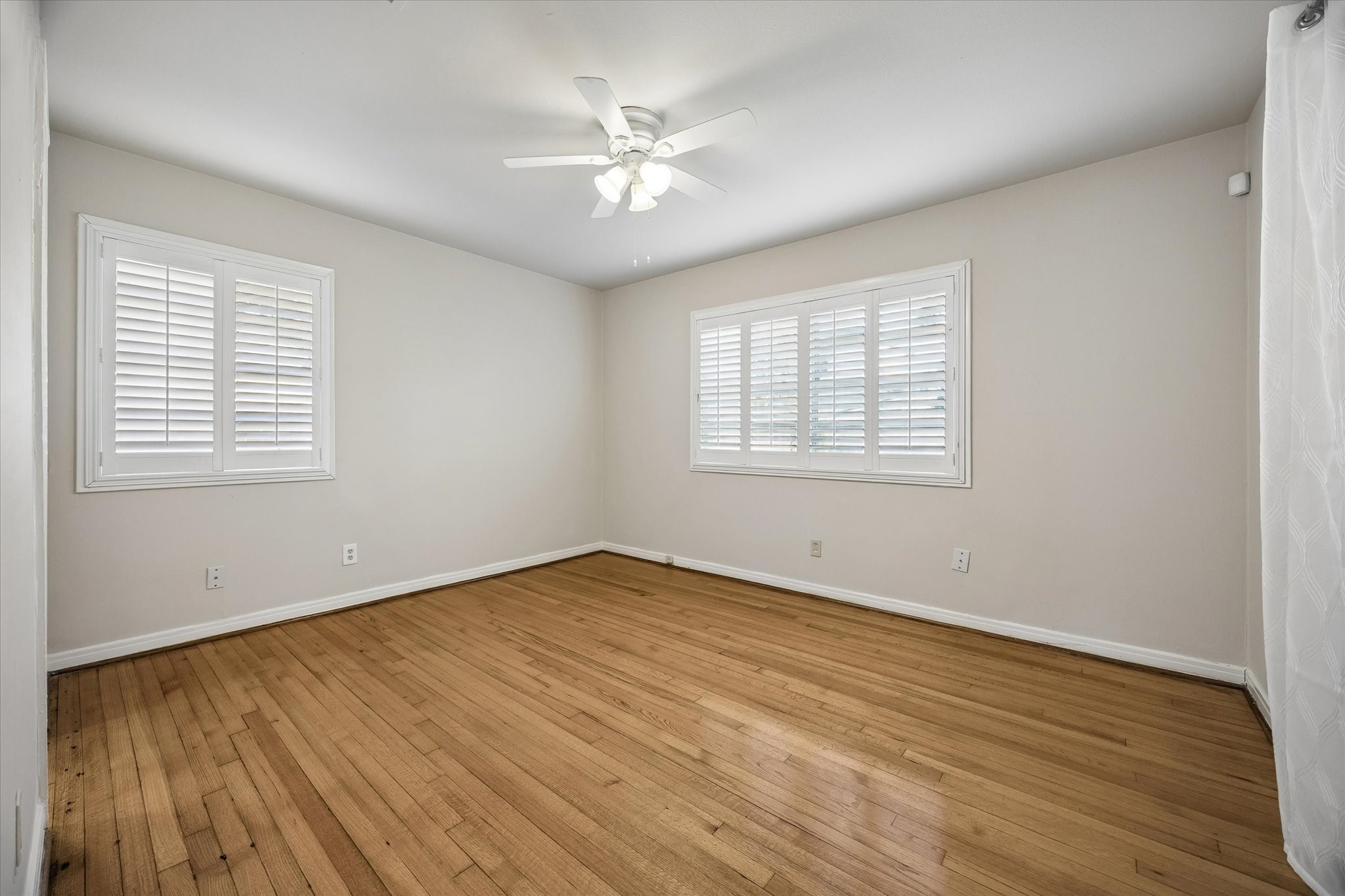 5305 Judalon Lane Property Photo 11