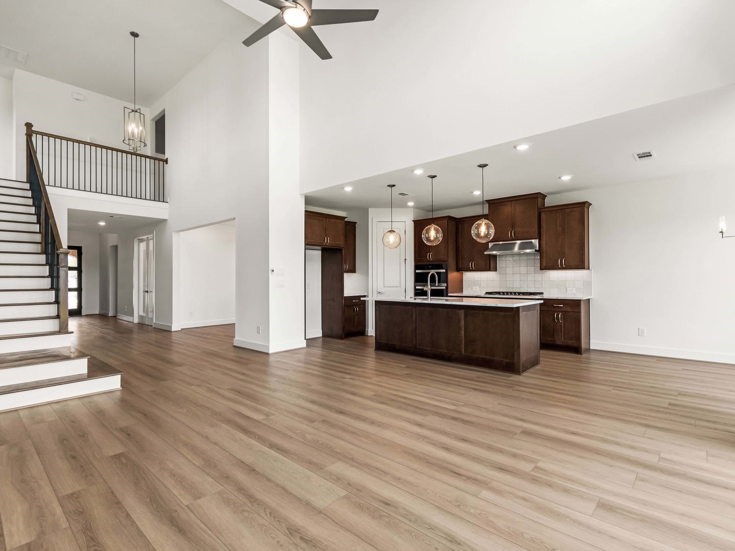 22610 Ruby Forest Road Property Photo 14