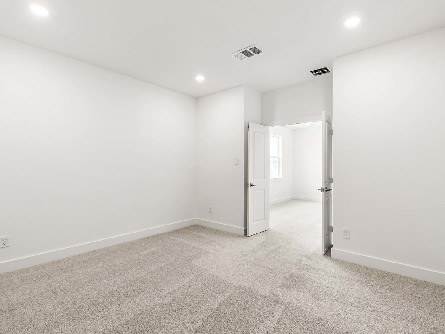 22610 Ruby Forest Road Property Photo 18