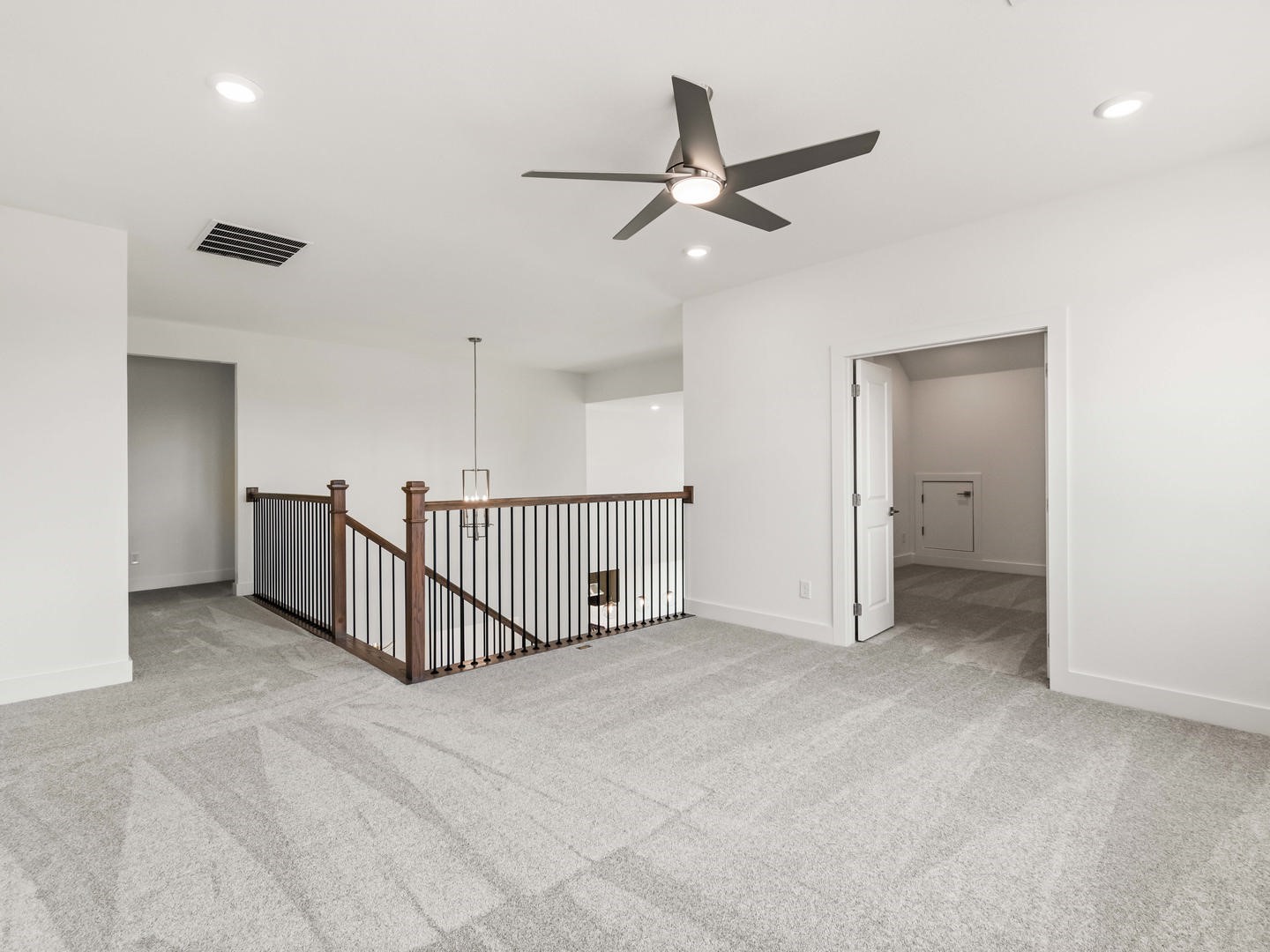 22610 Ruby Forest Road Property Photo 28