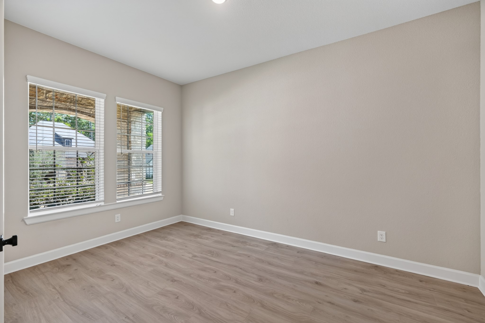 231 Painters Ridge Court Property Photo 6