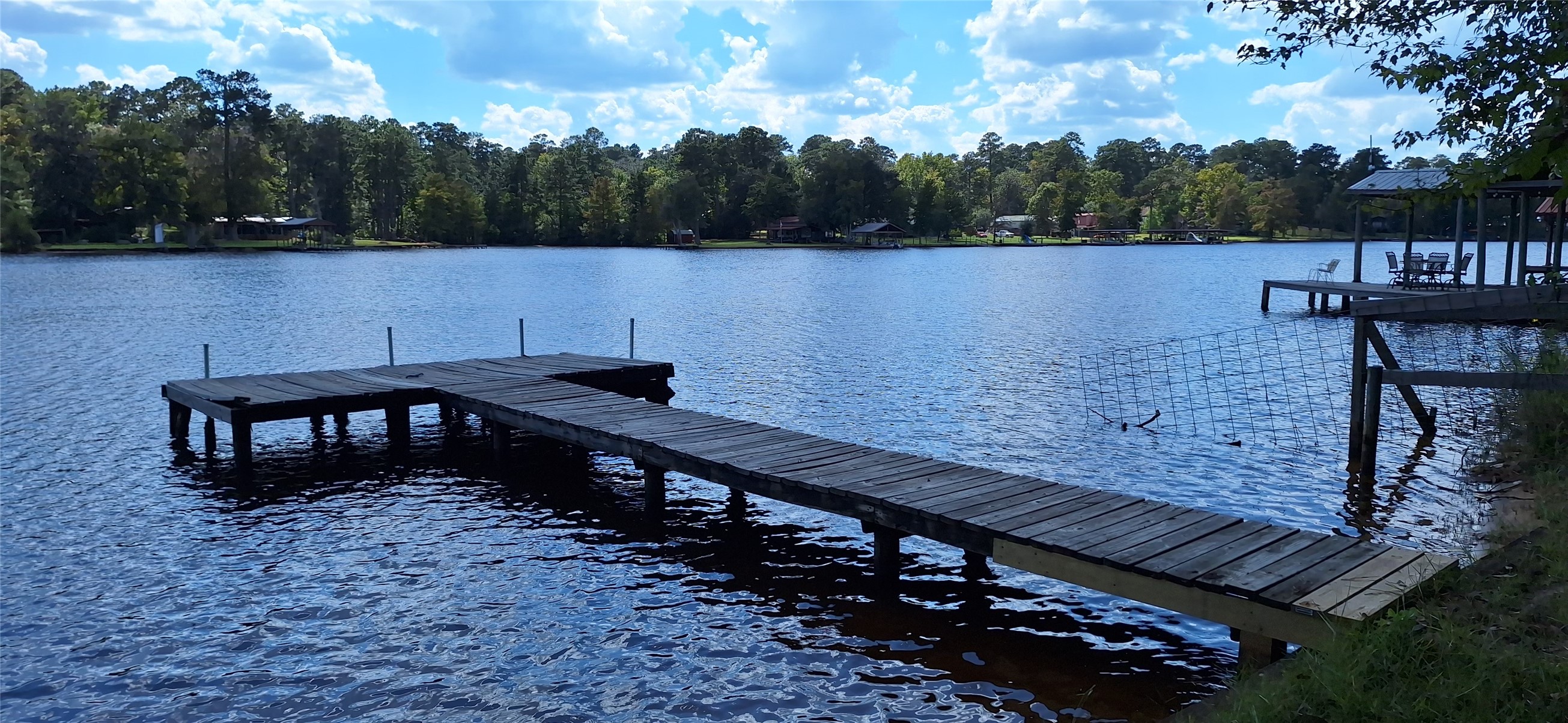 492 Sherwood Forest W Property Photo 11