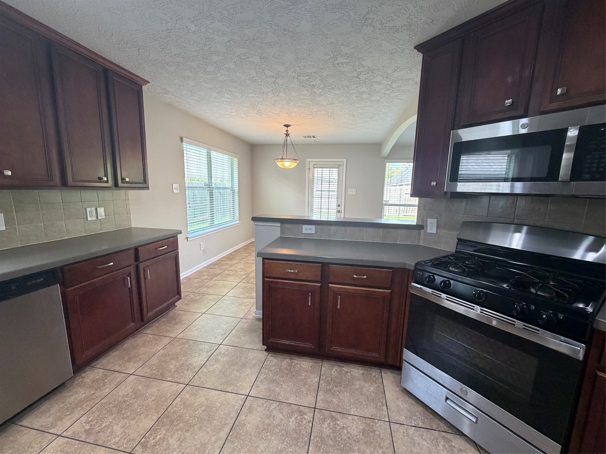 3715 Humble Drive Property Photo 11