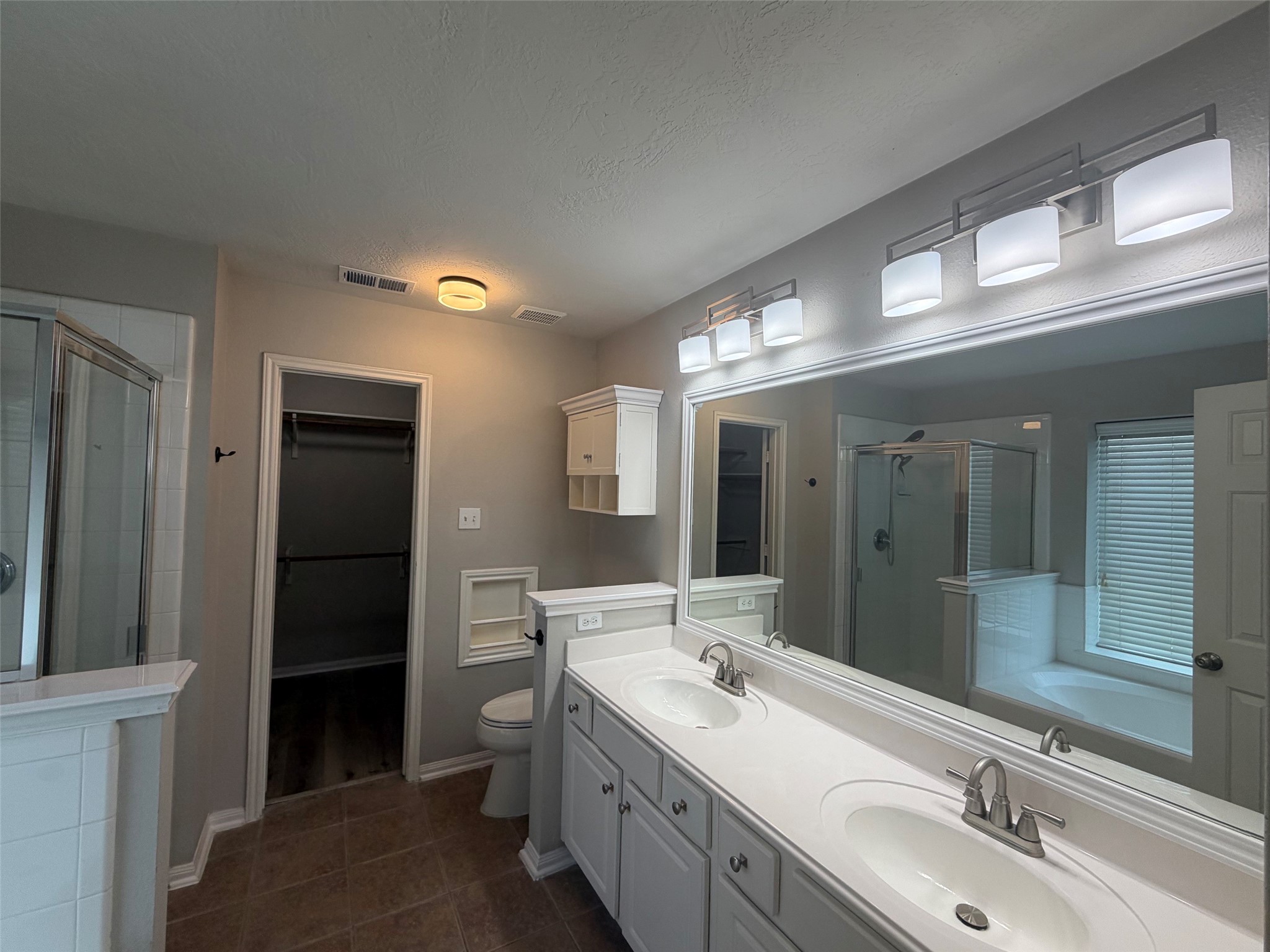 3715 Humble Drive Property Photo 14