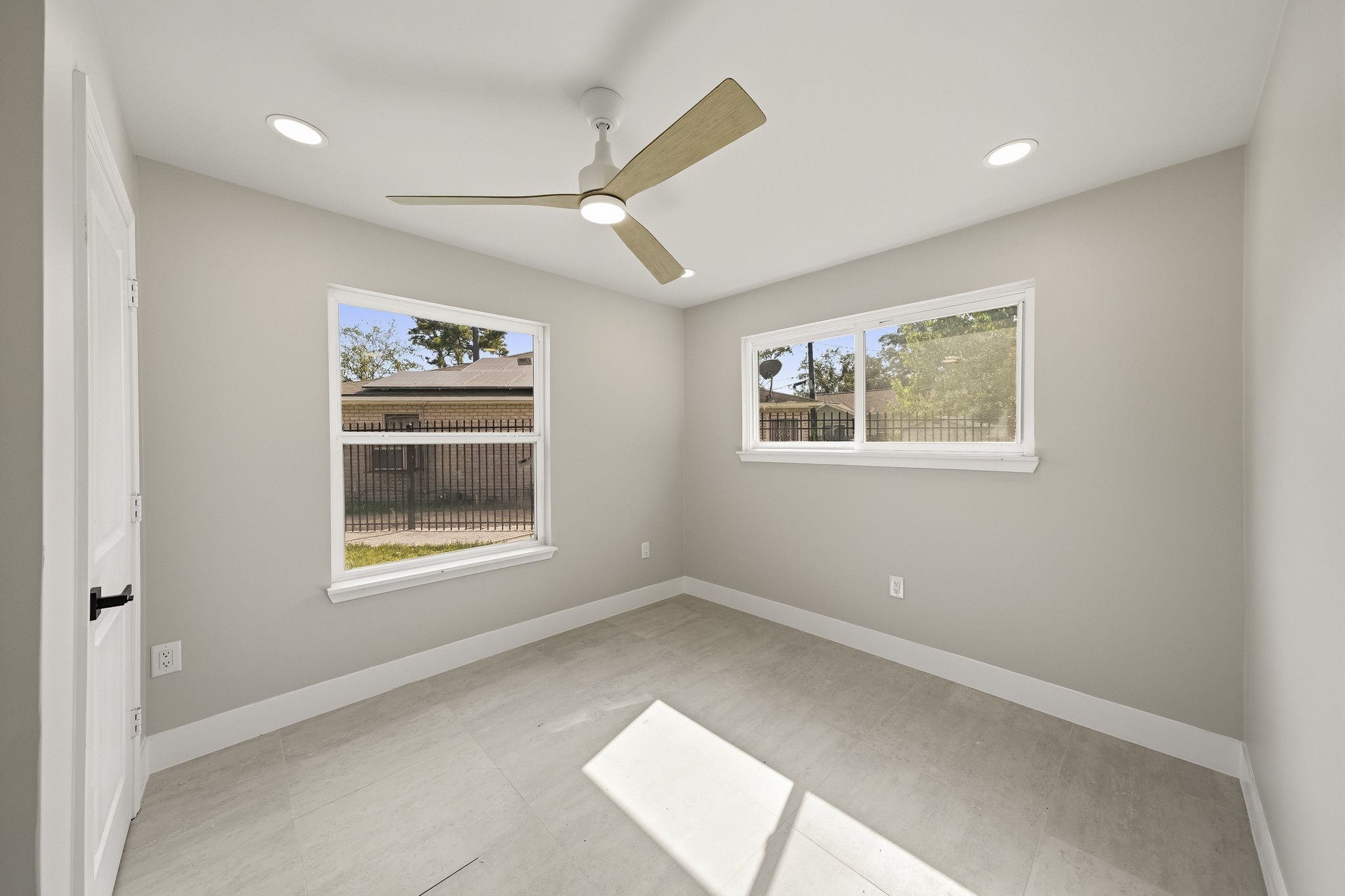 5927 Easter Street Property Photo 6