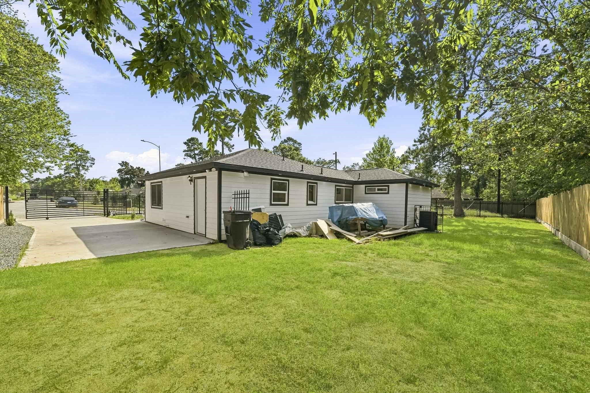 5927 Easter Street Property Photo 11
