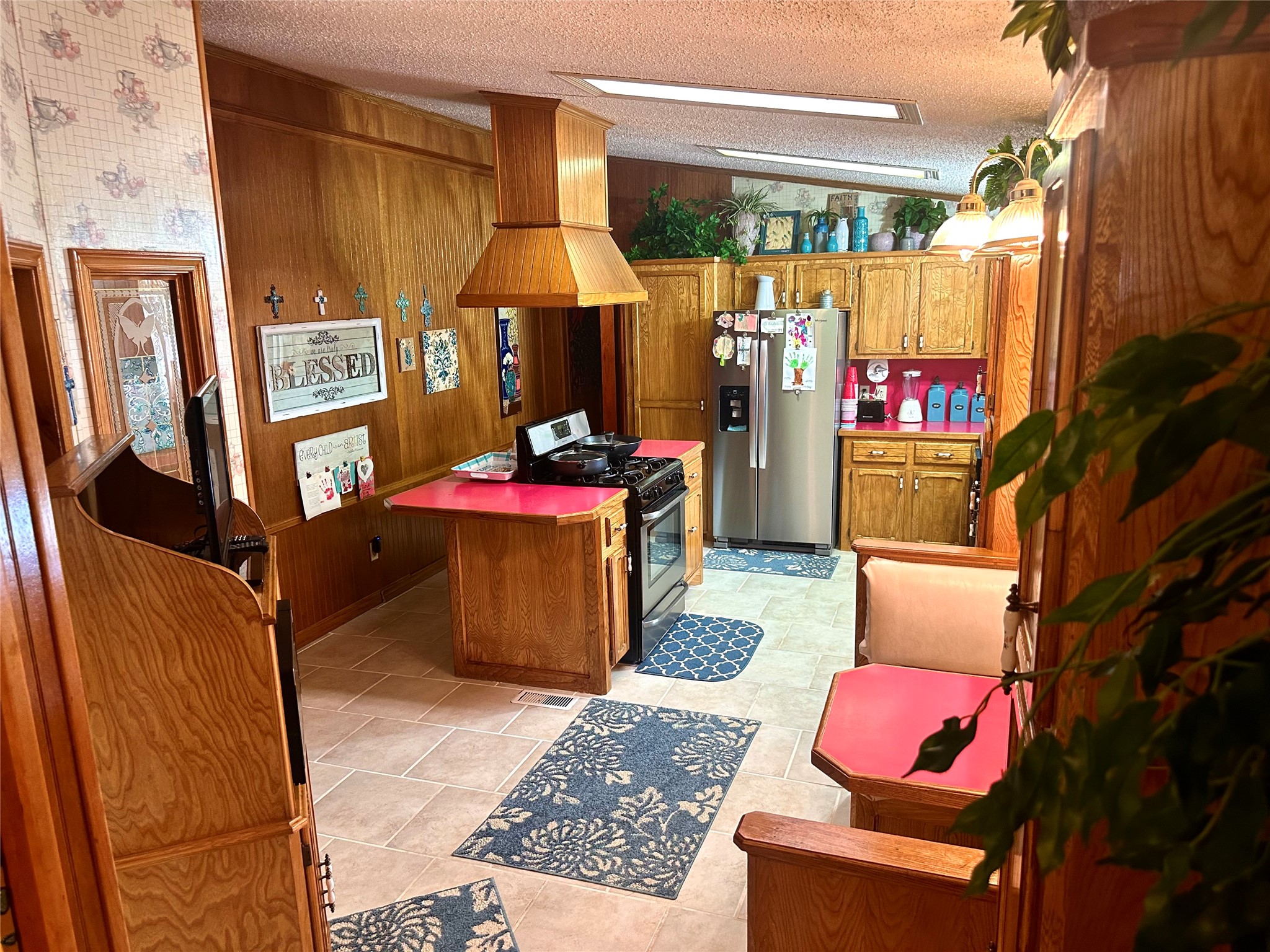 201 Kennard Street Property Photo 7
