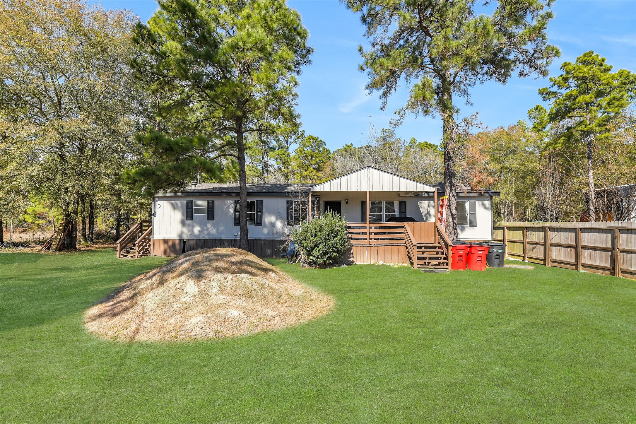 21507 Juliann Alyes Property Photo 1