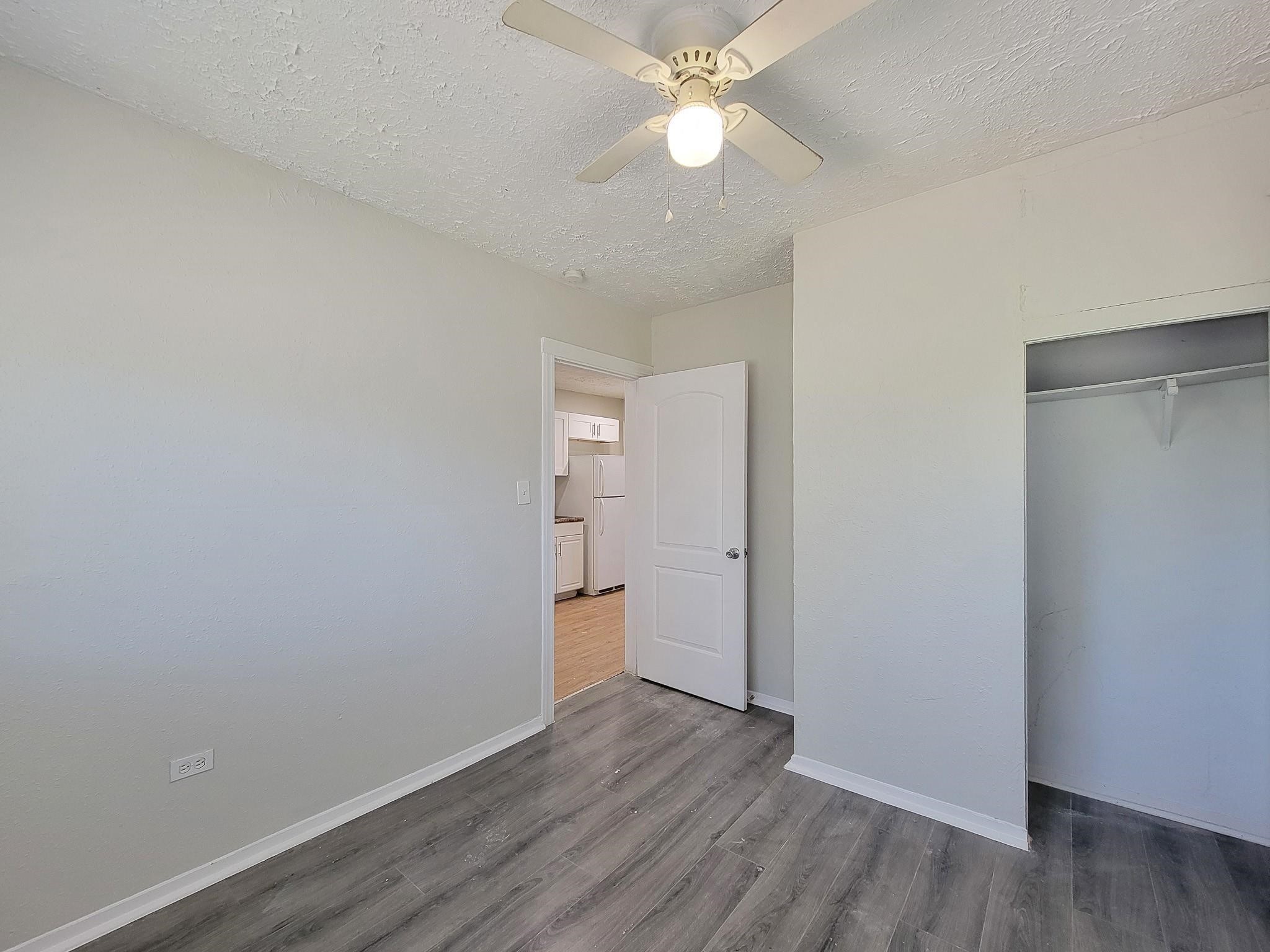 711 Avenue A 3 Property Photo 15