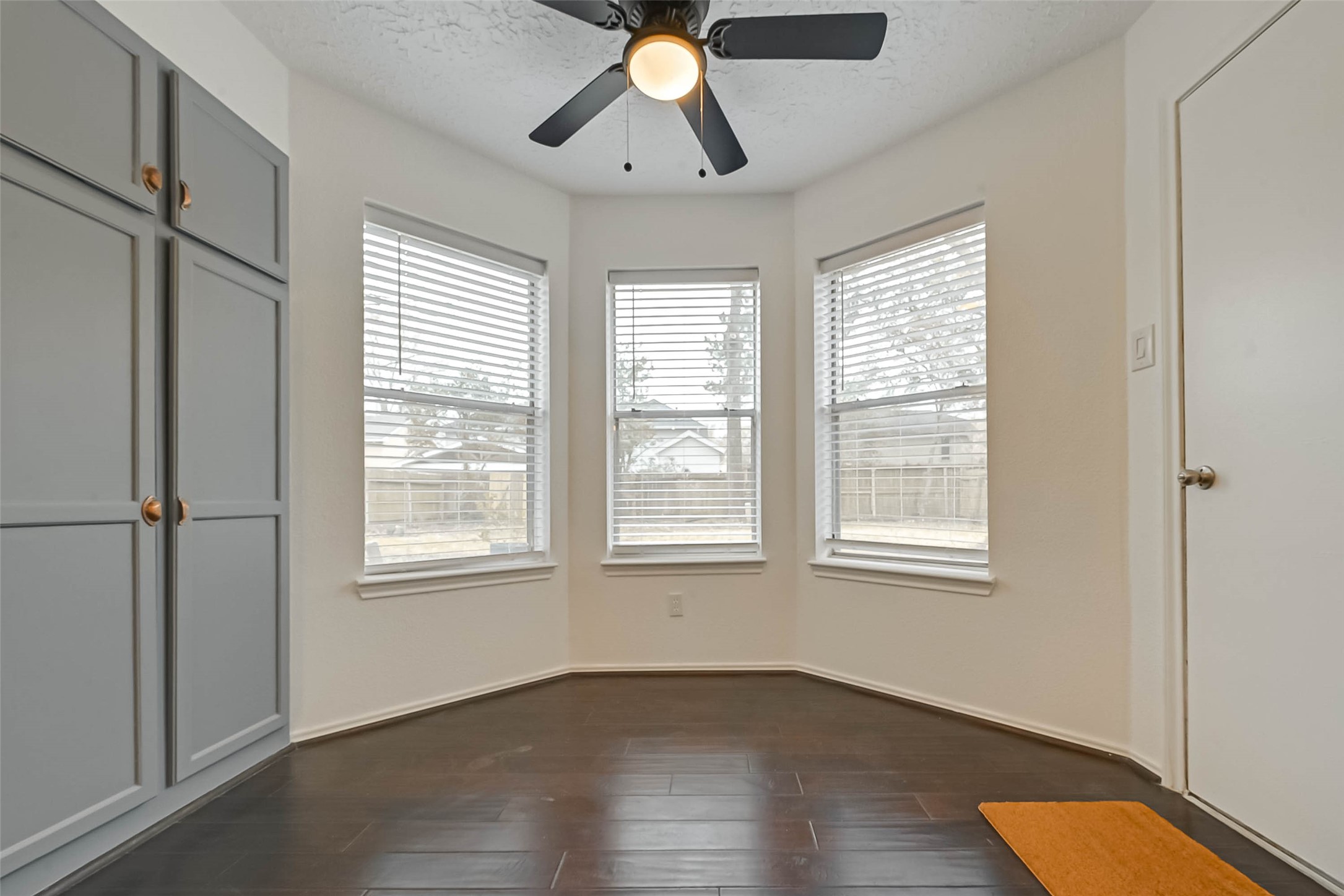22739 Brafferton Lane Property Photo 21