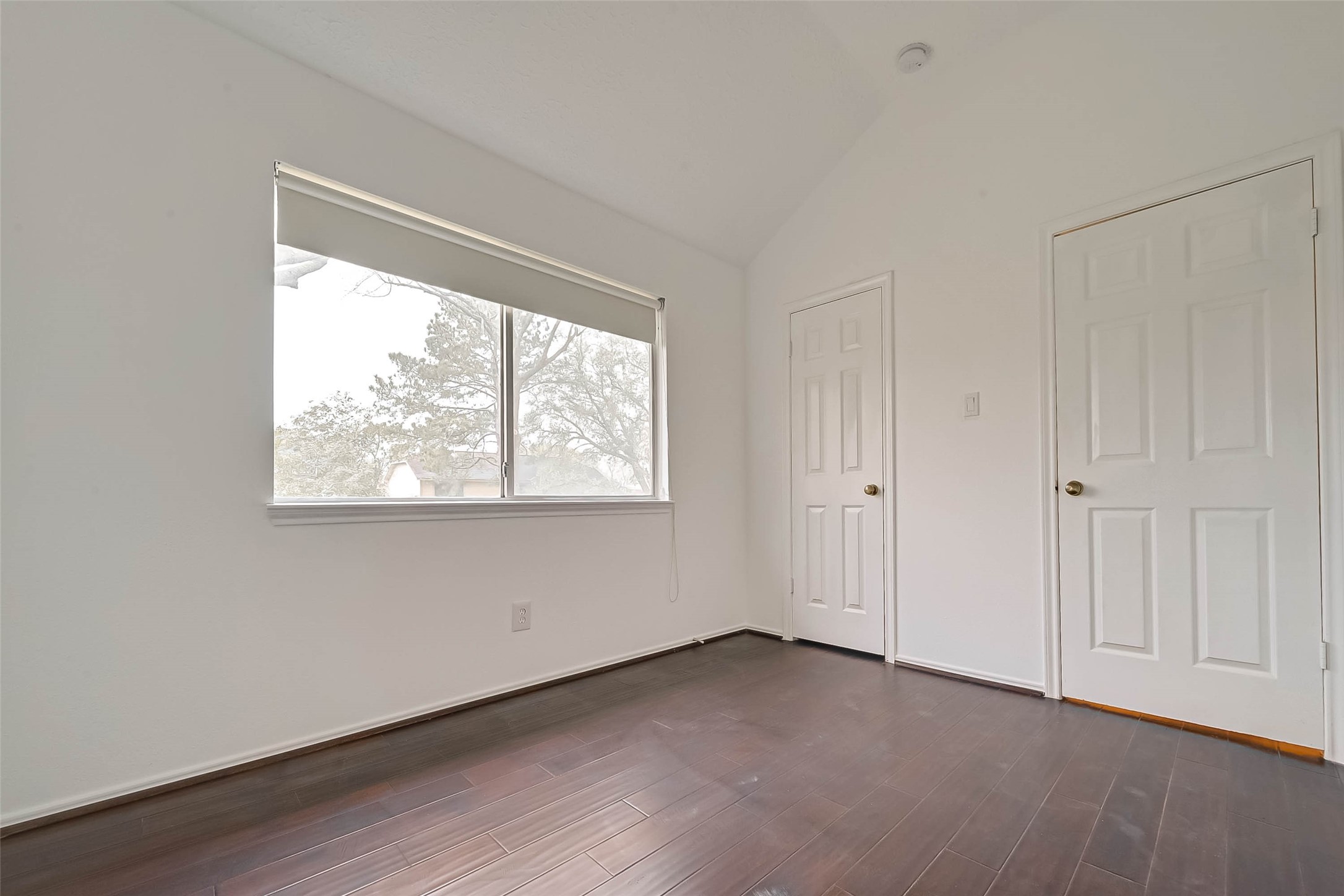 22739 Brafferton Lane Property Photo 26