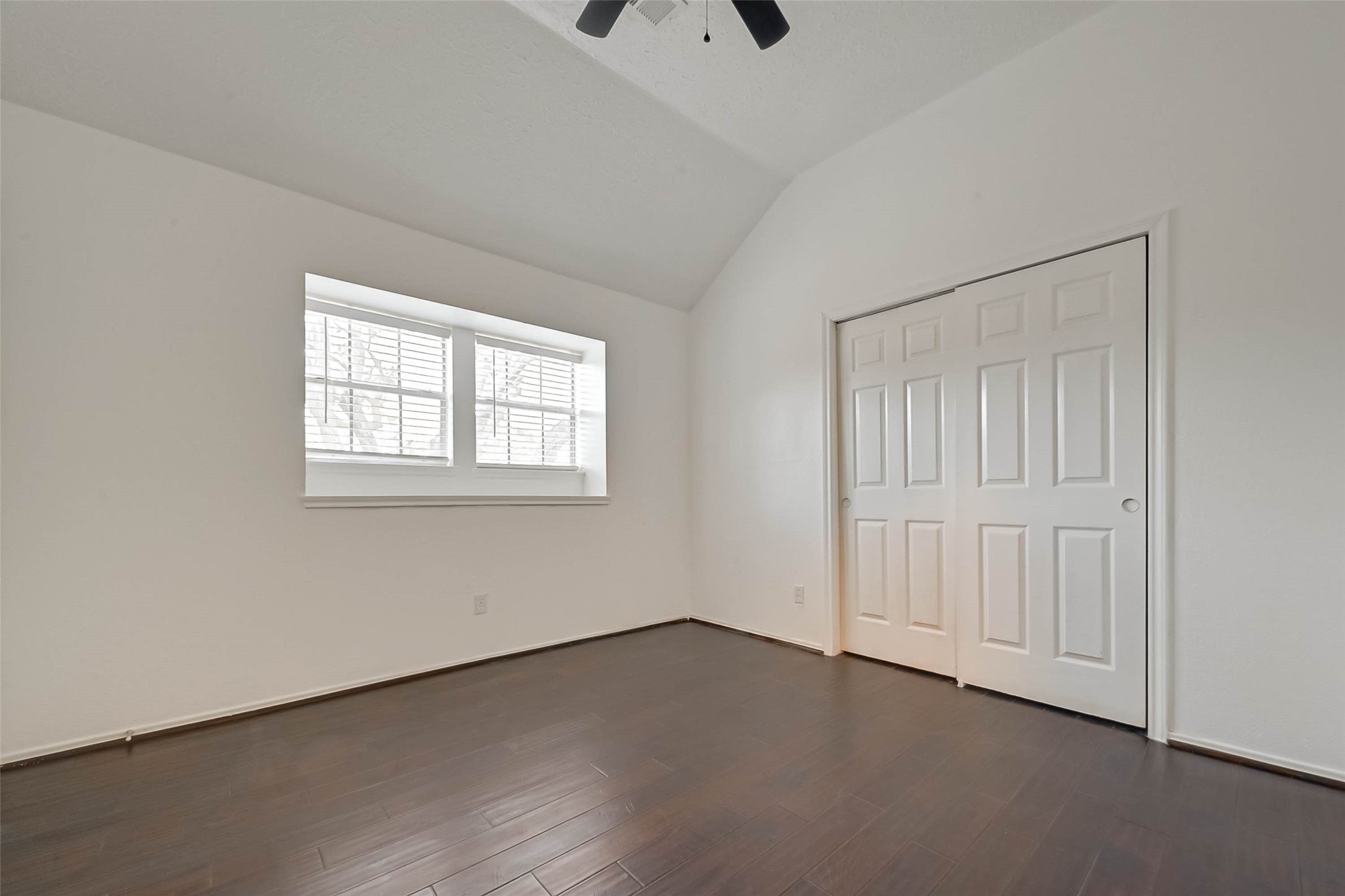 22739 Brafferton Lane Property Photo 29